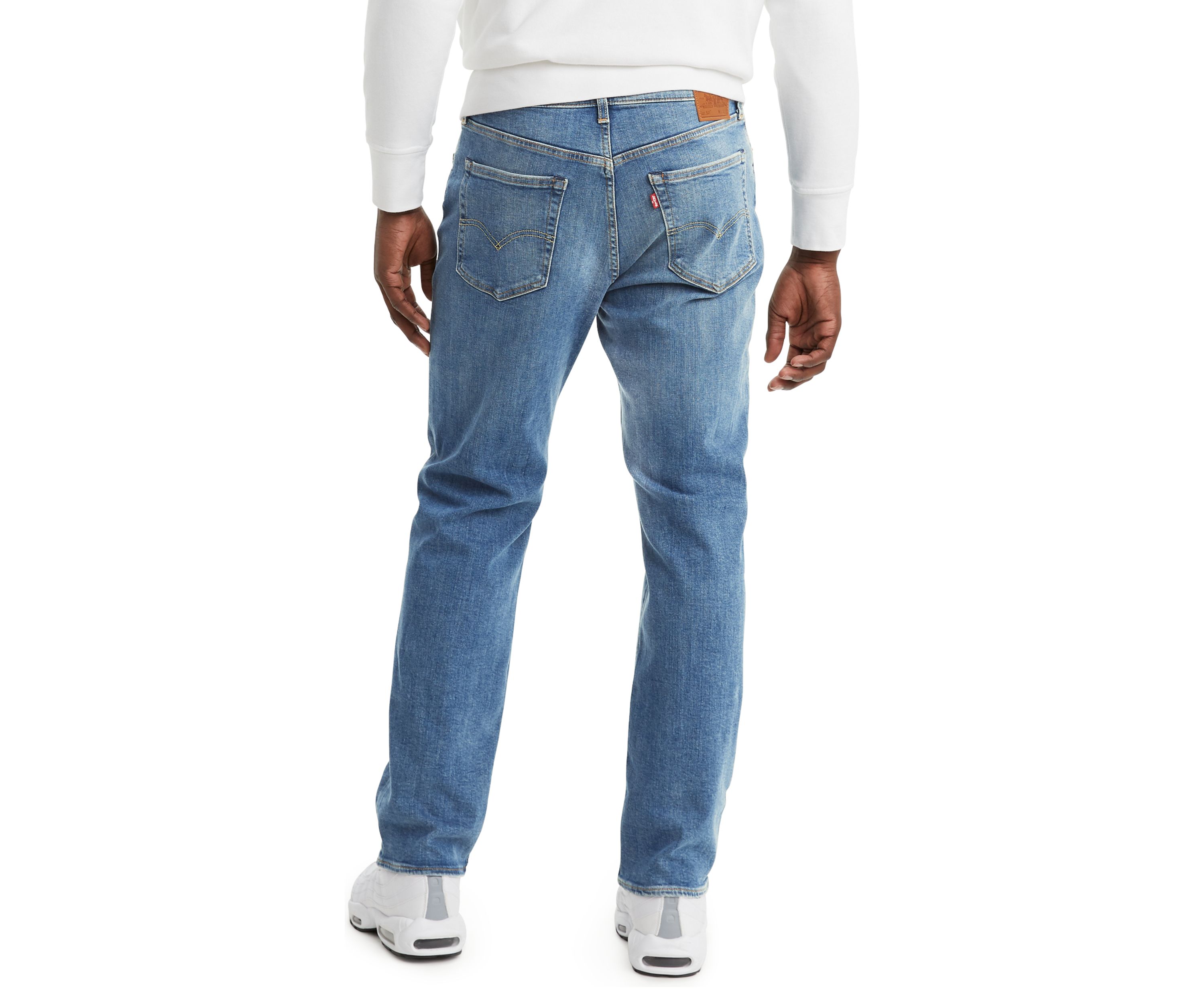541™ Athletic Taper Jeans