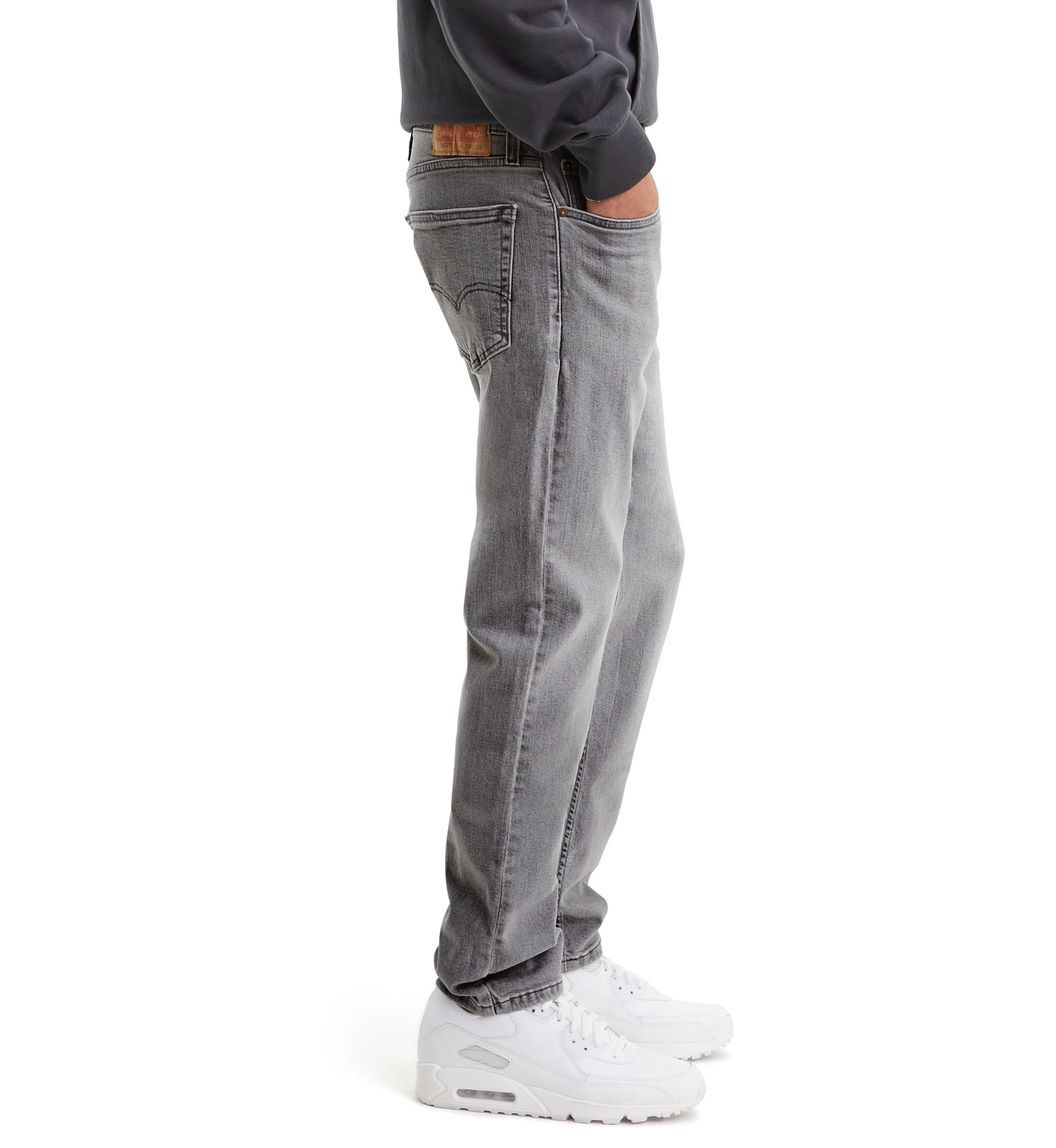  502 Taper Jeans