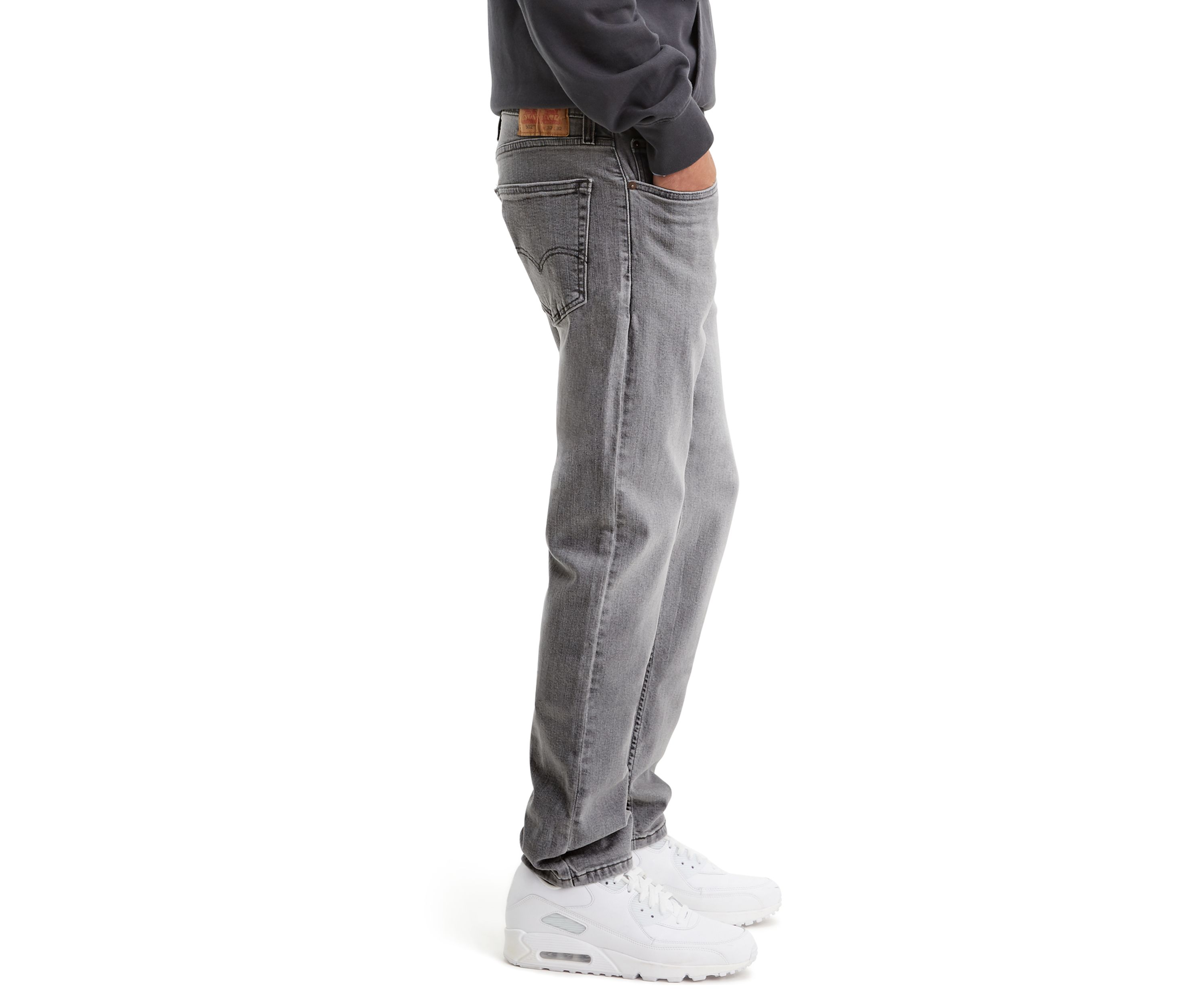  502 Taper Jeans