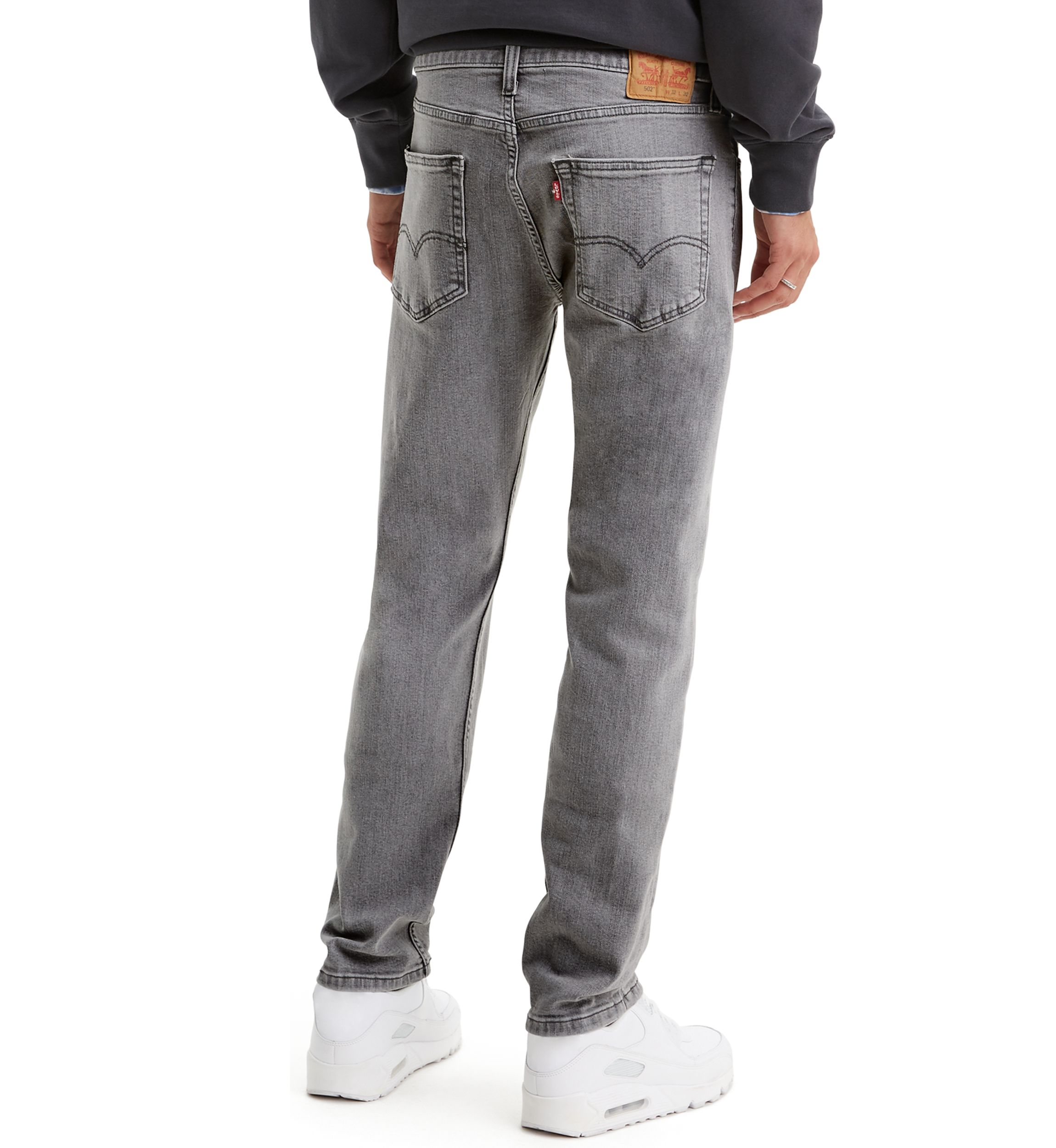  502 Taper Jeans