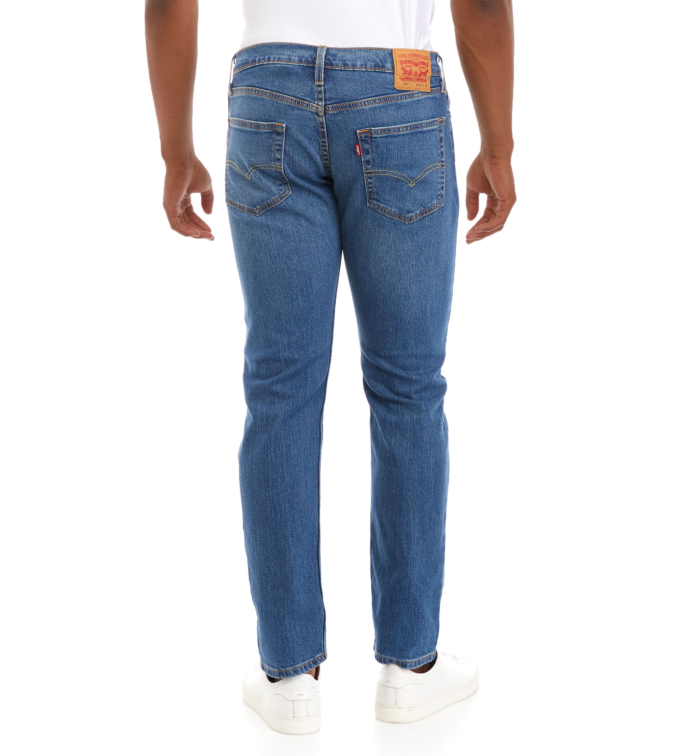 502 Taper Jeans