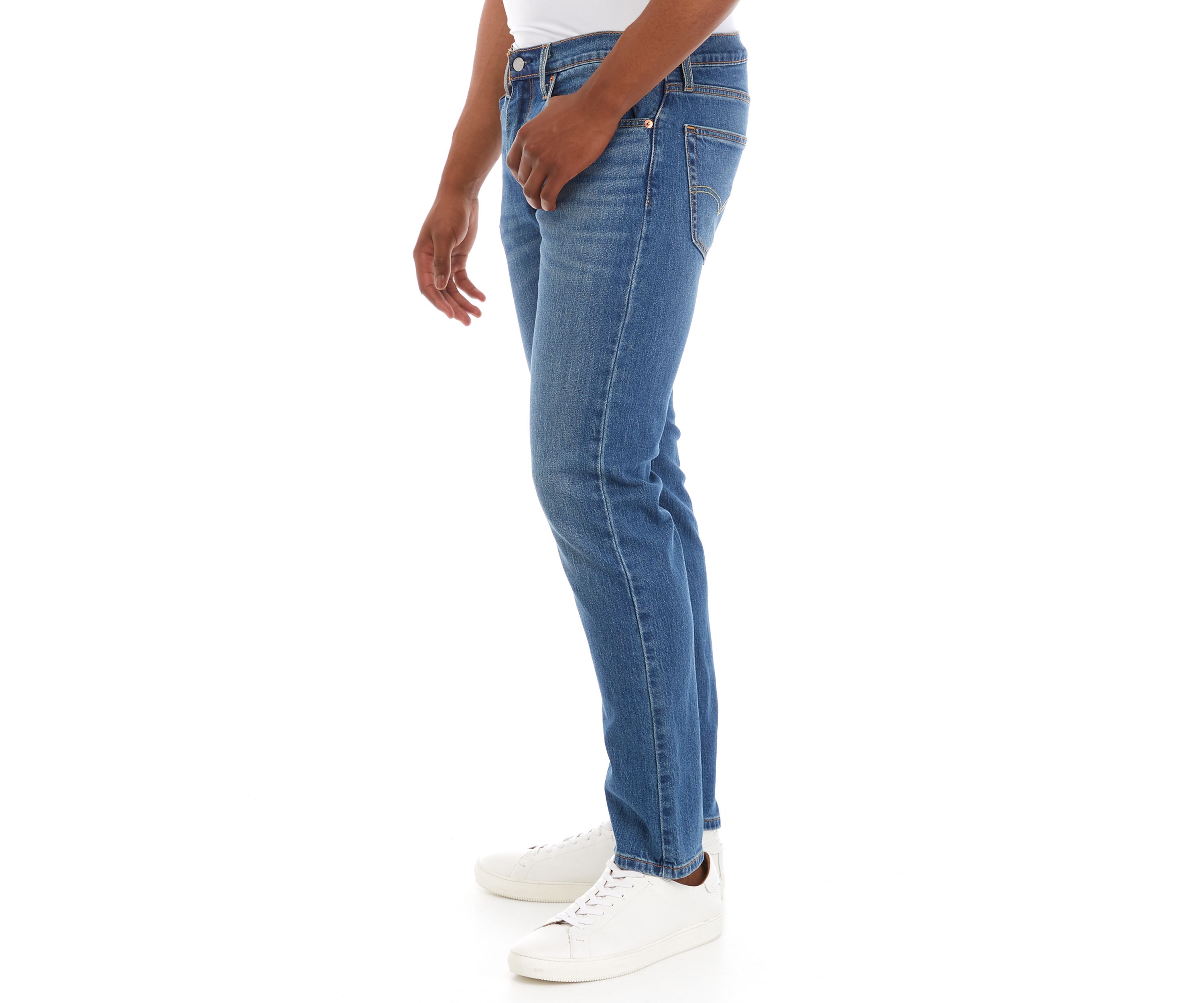 502 Taper Jeans