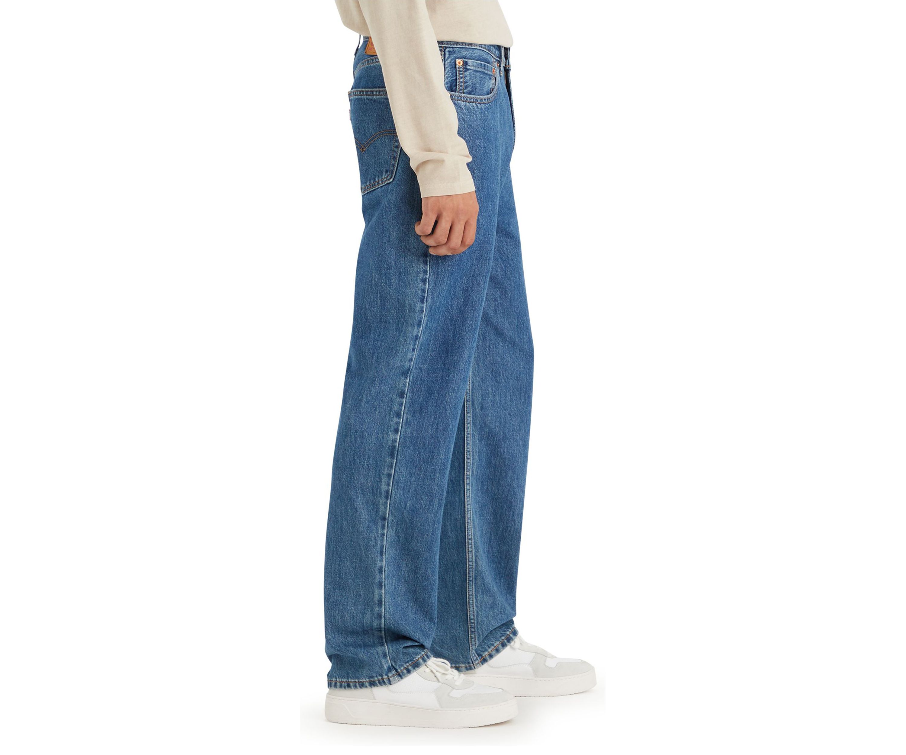 565™ Loose Straight Jeans