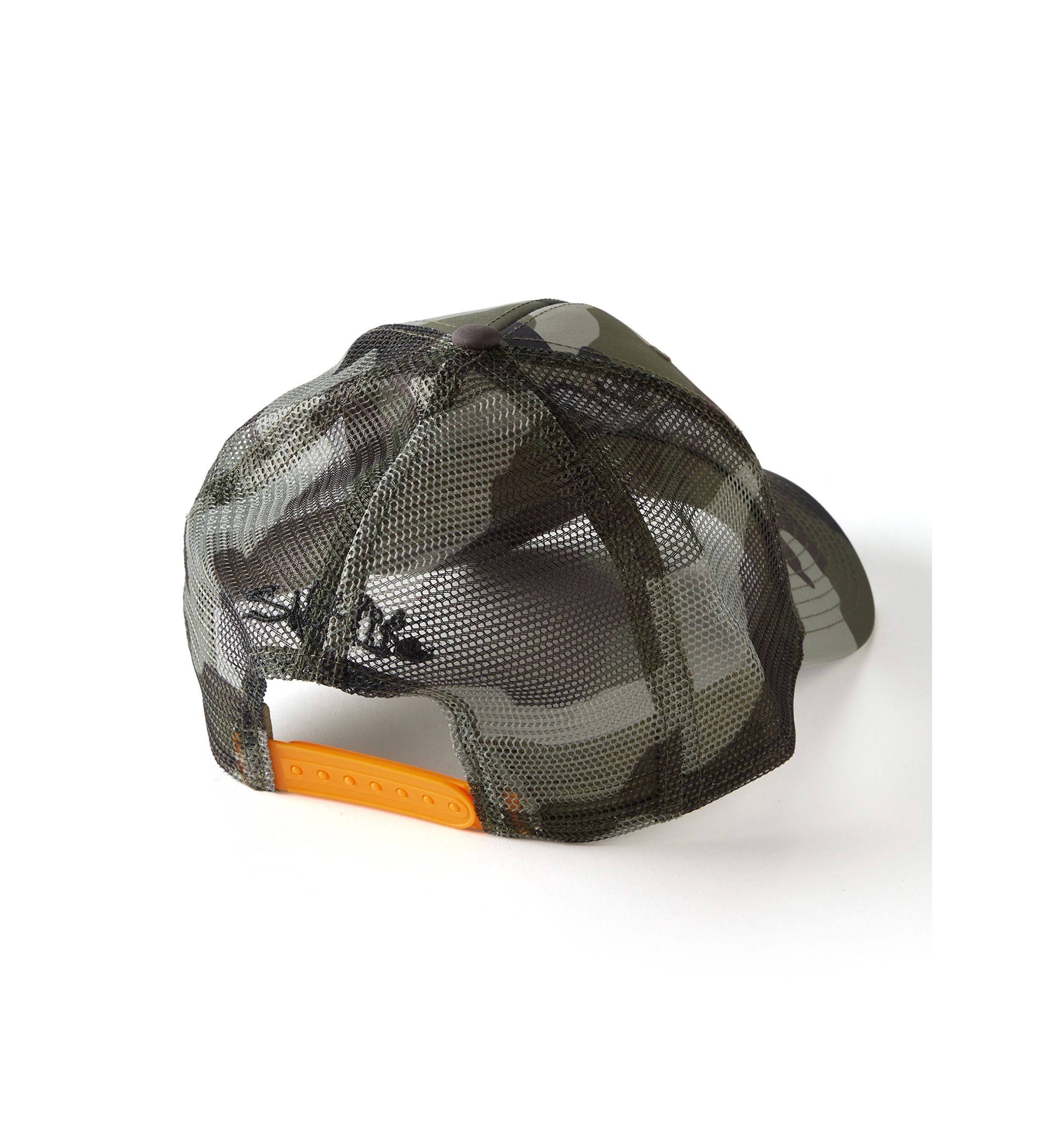 Quelle est la différence entre une casquette snapback et une casquette
