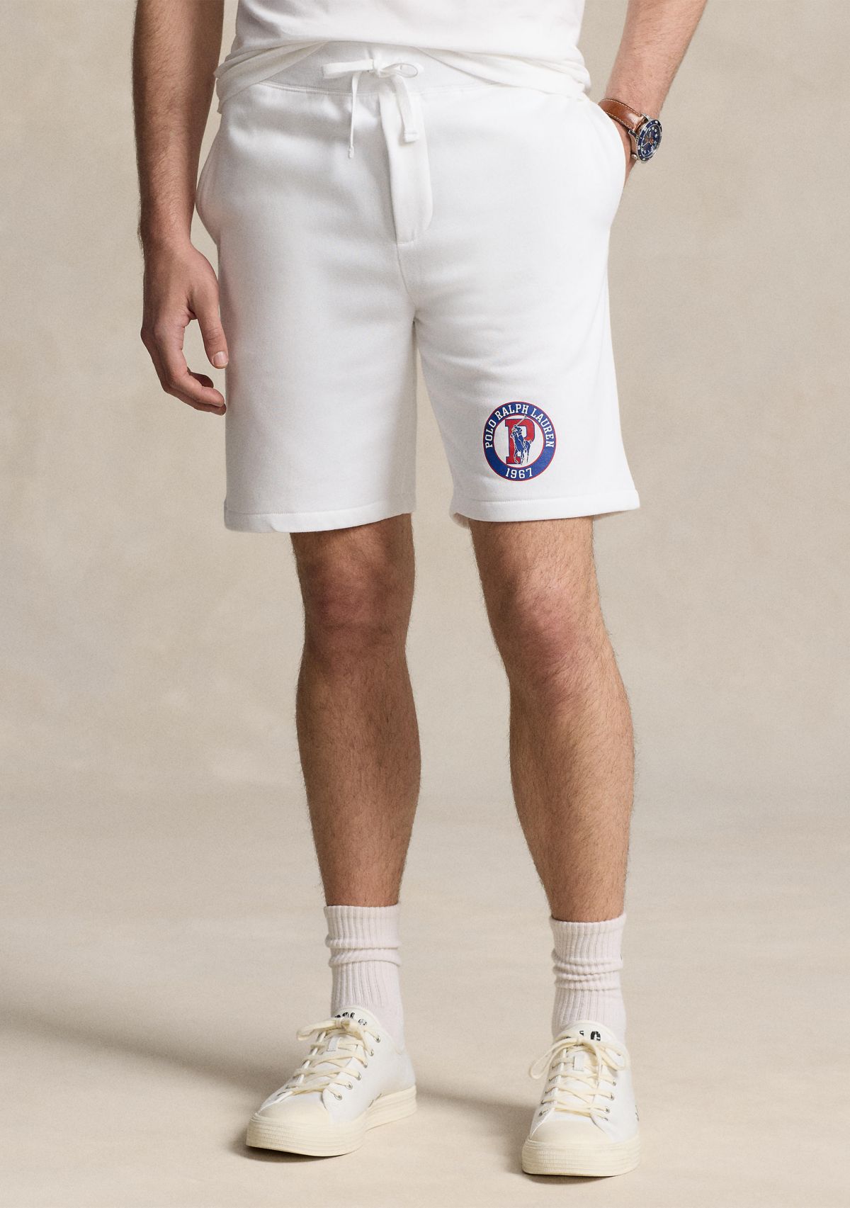 8.5" Fleece Graphic Shorts