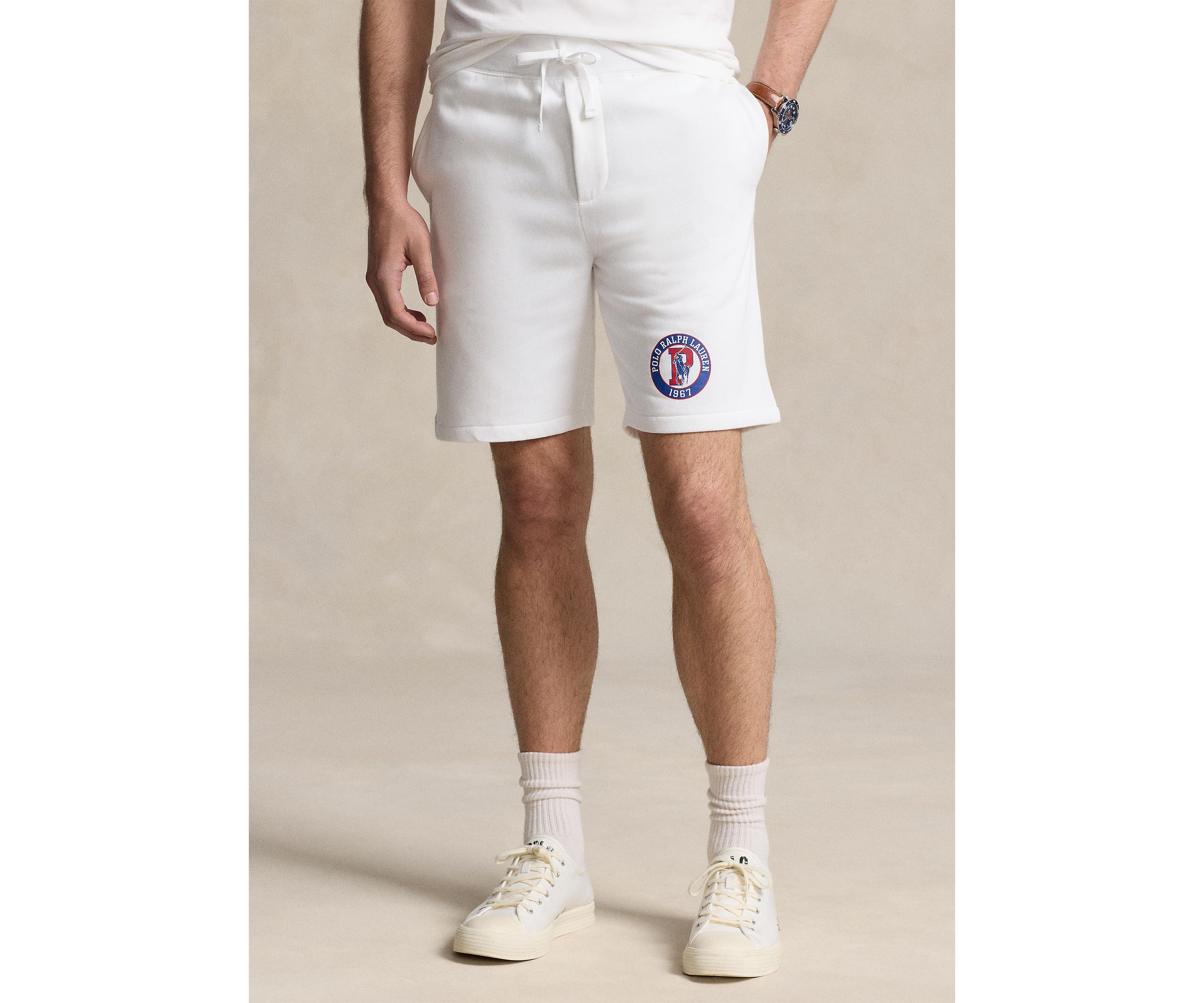 8.5" Fleece Graphic Shorts