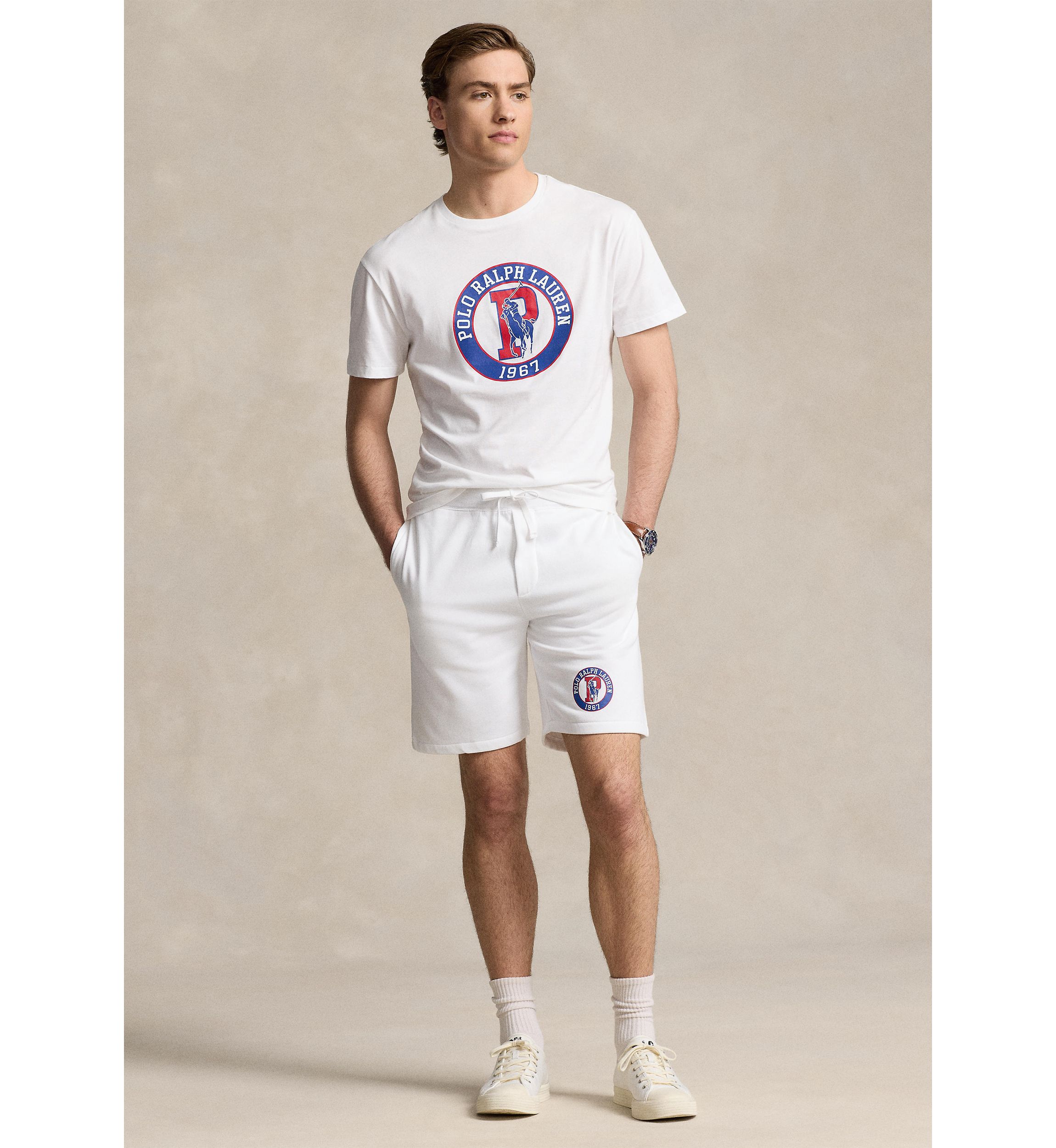 8.5" Fleece Graphic Shorts