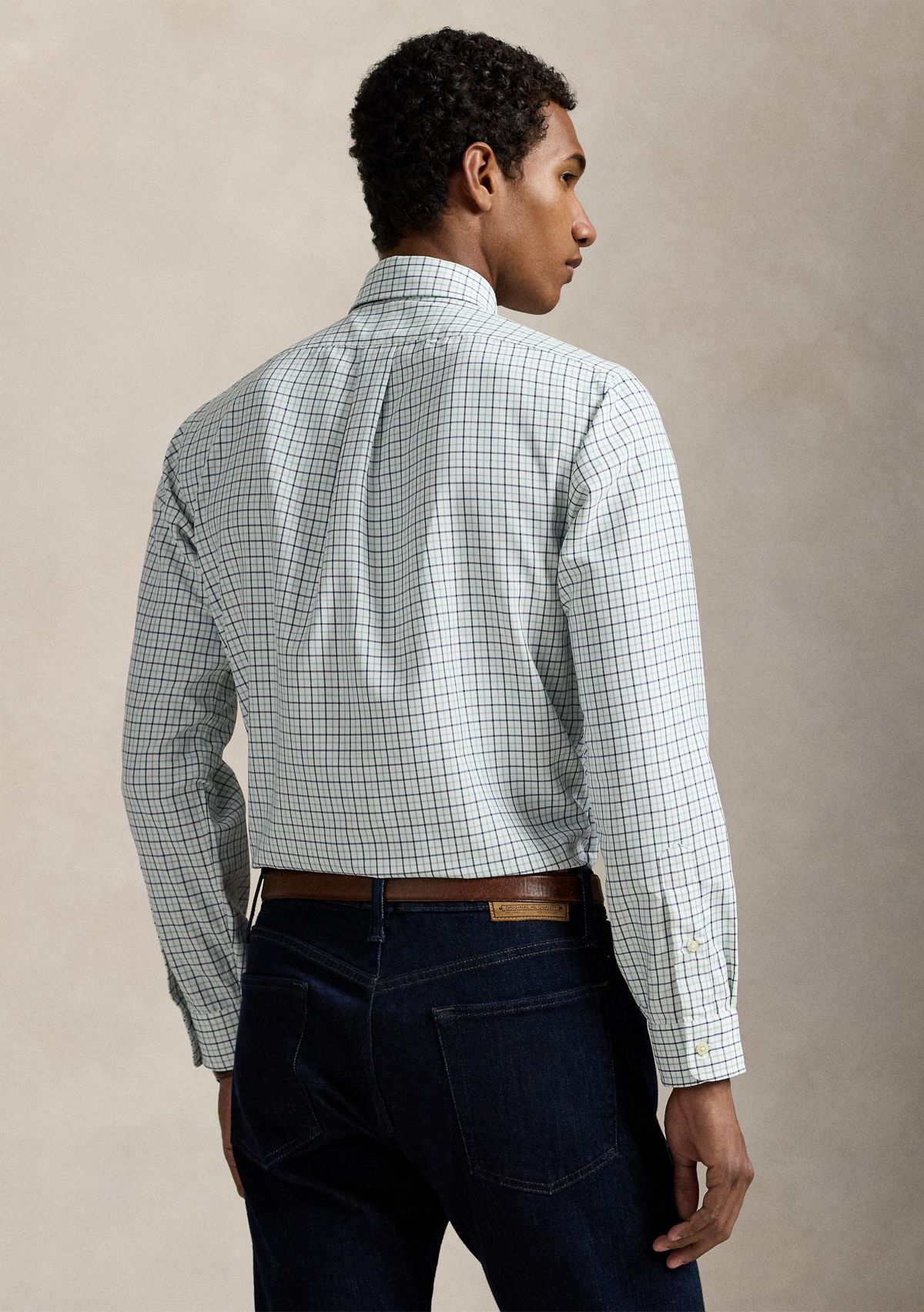 Classic Fit Performance Oxford Shirt