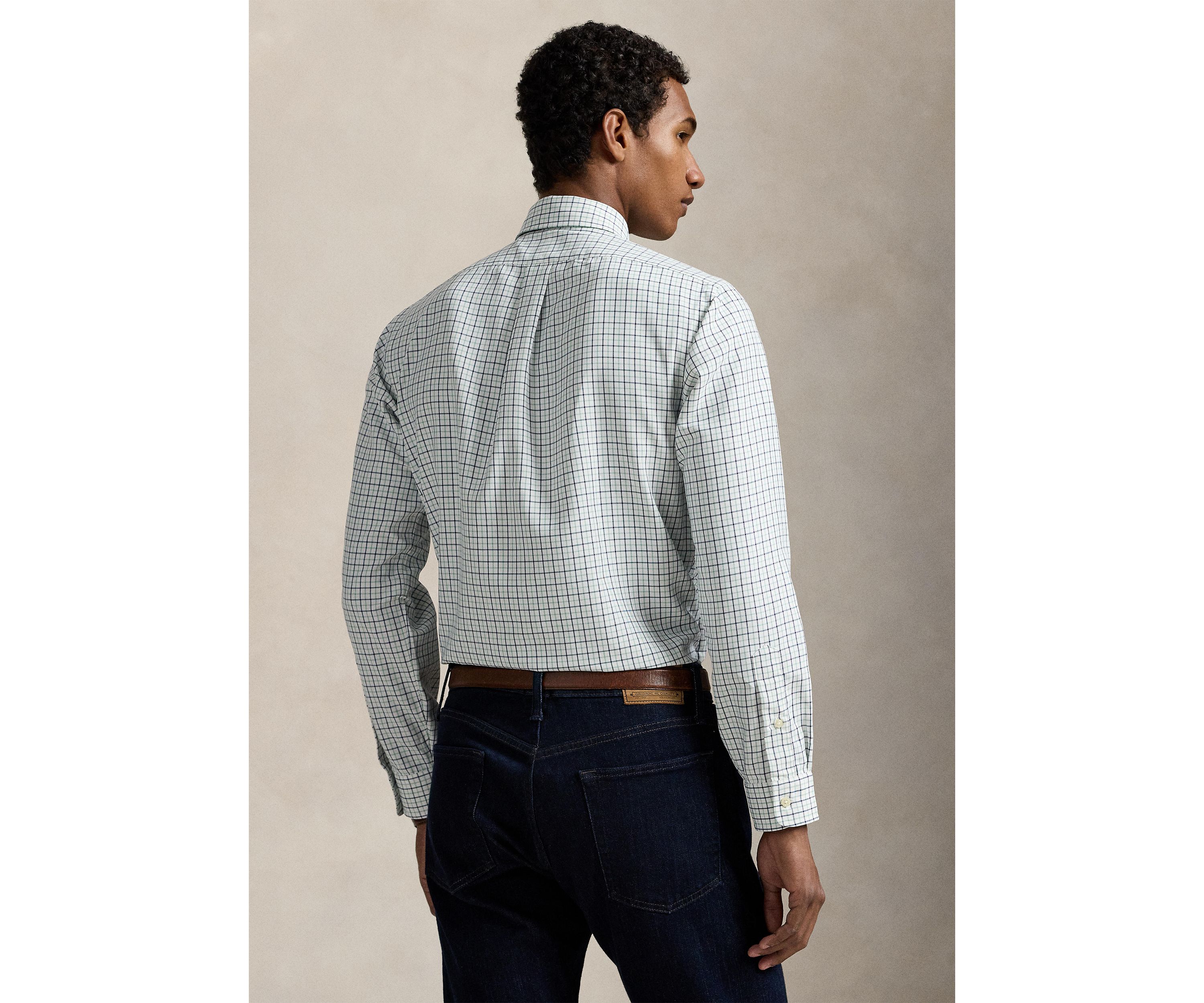 Classic Fit Performance Oxford Shirt
