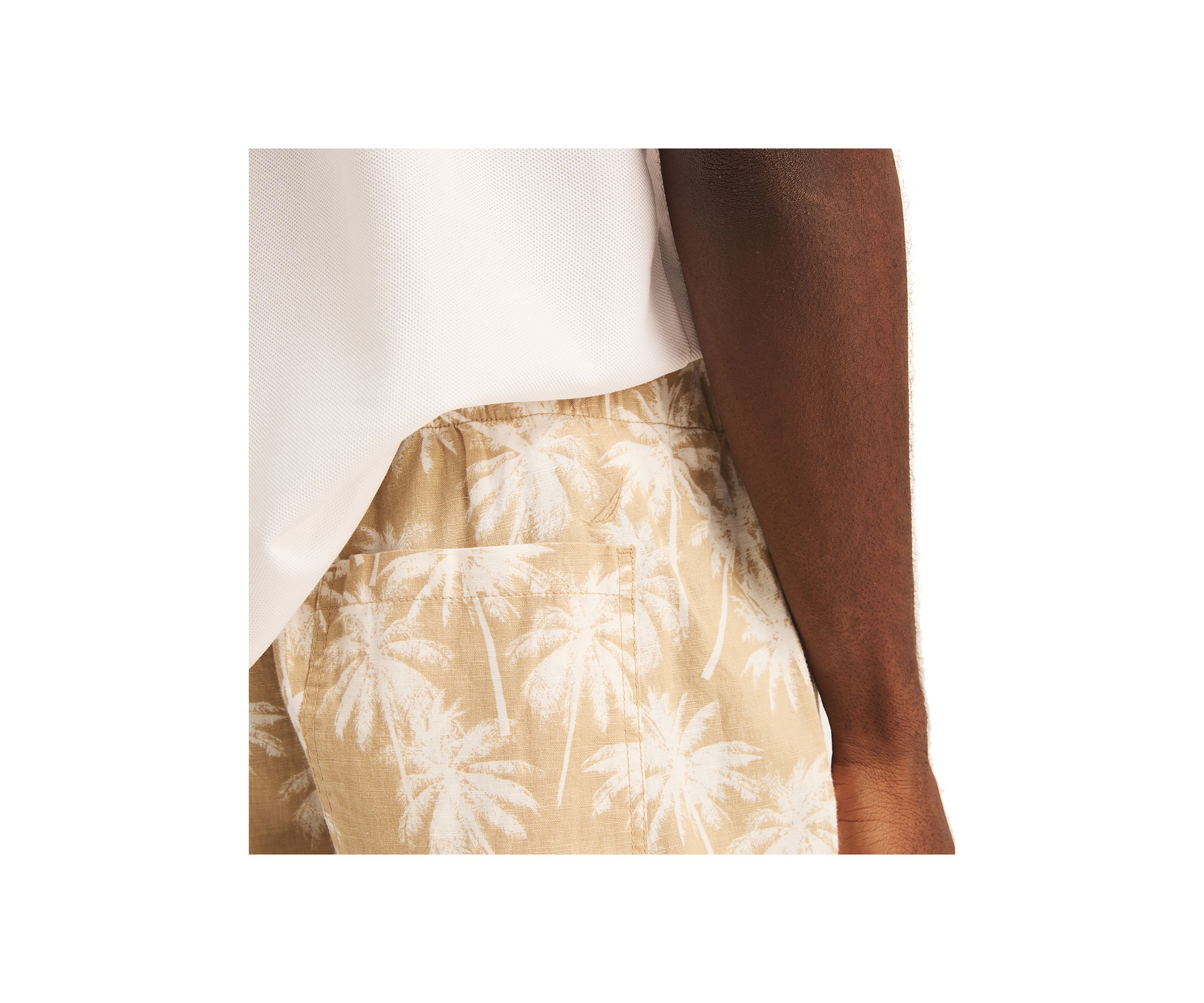 8.5" Printed Linen Deck Shorts