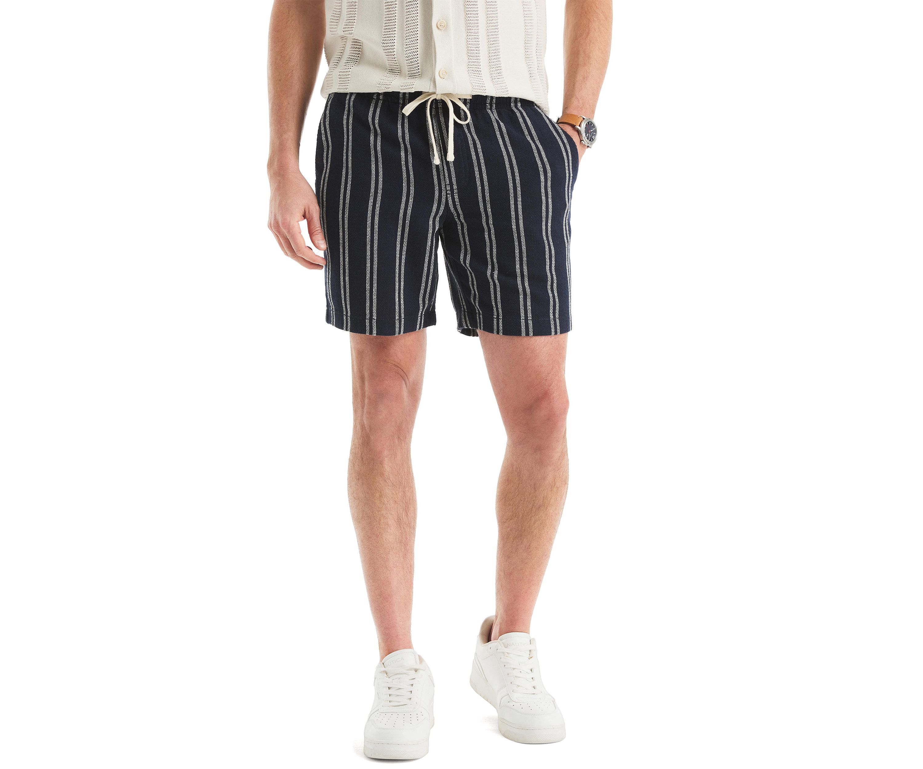 7" Striped Pull-On Shorts