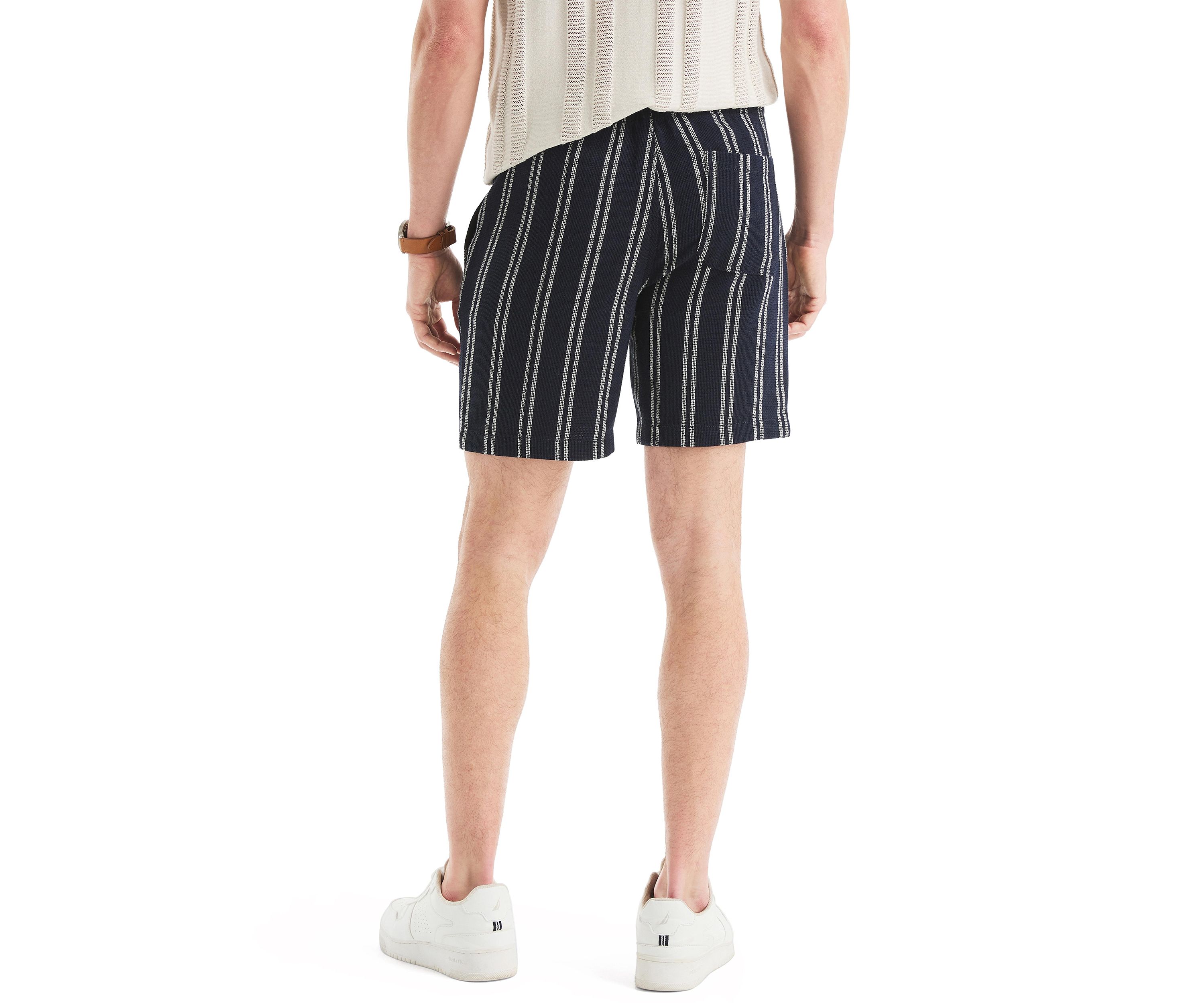7" Striped Pull-On Shorts