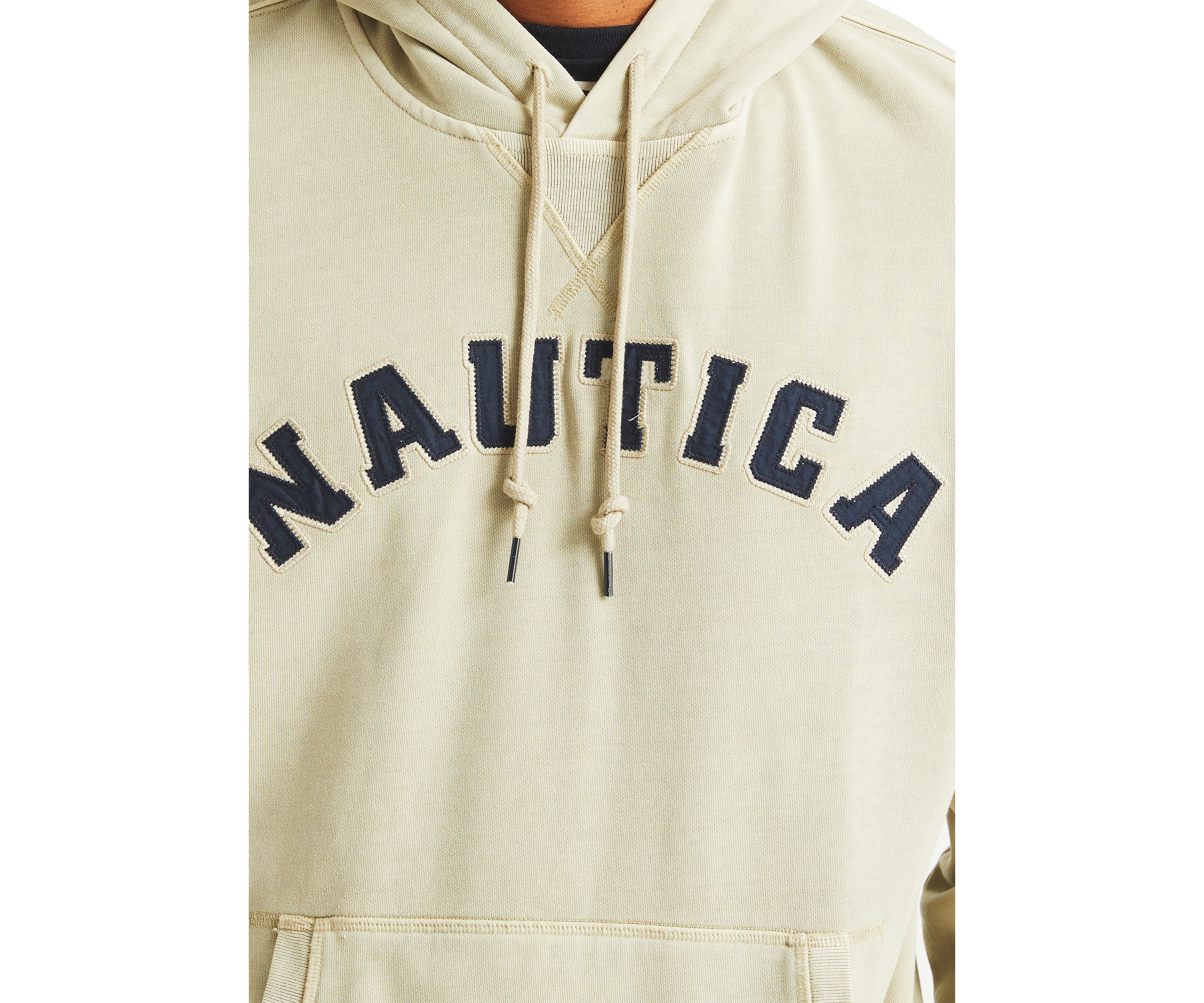 Pullover Logo Hoodie