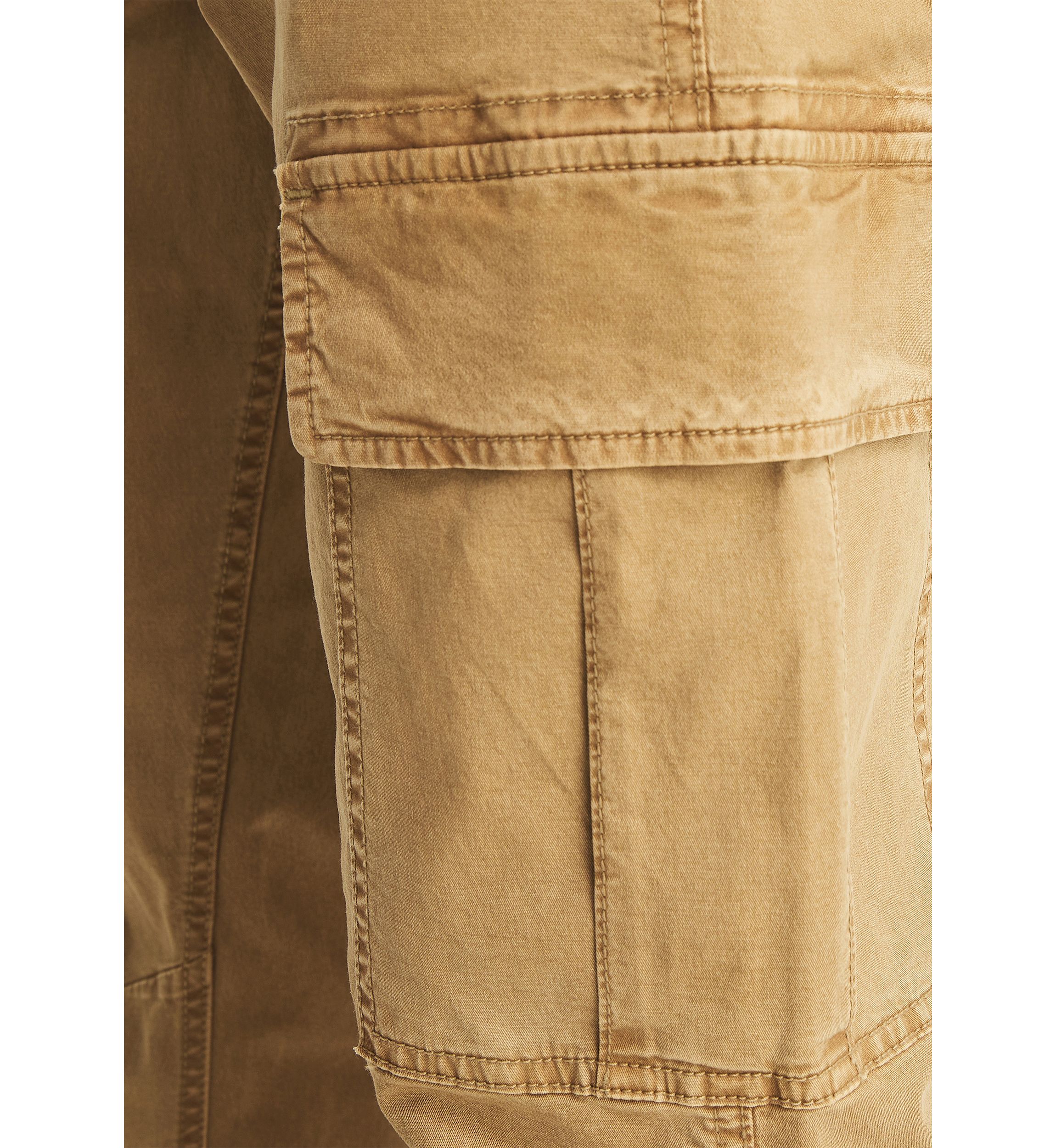Pleated Cargo Pants