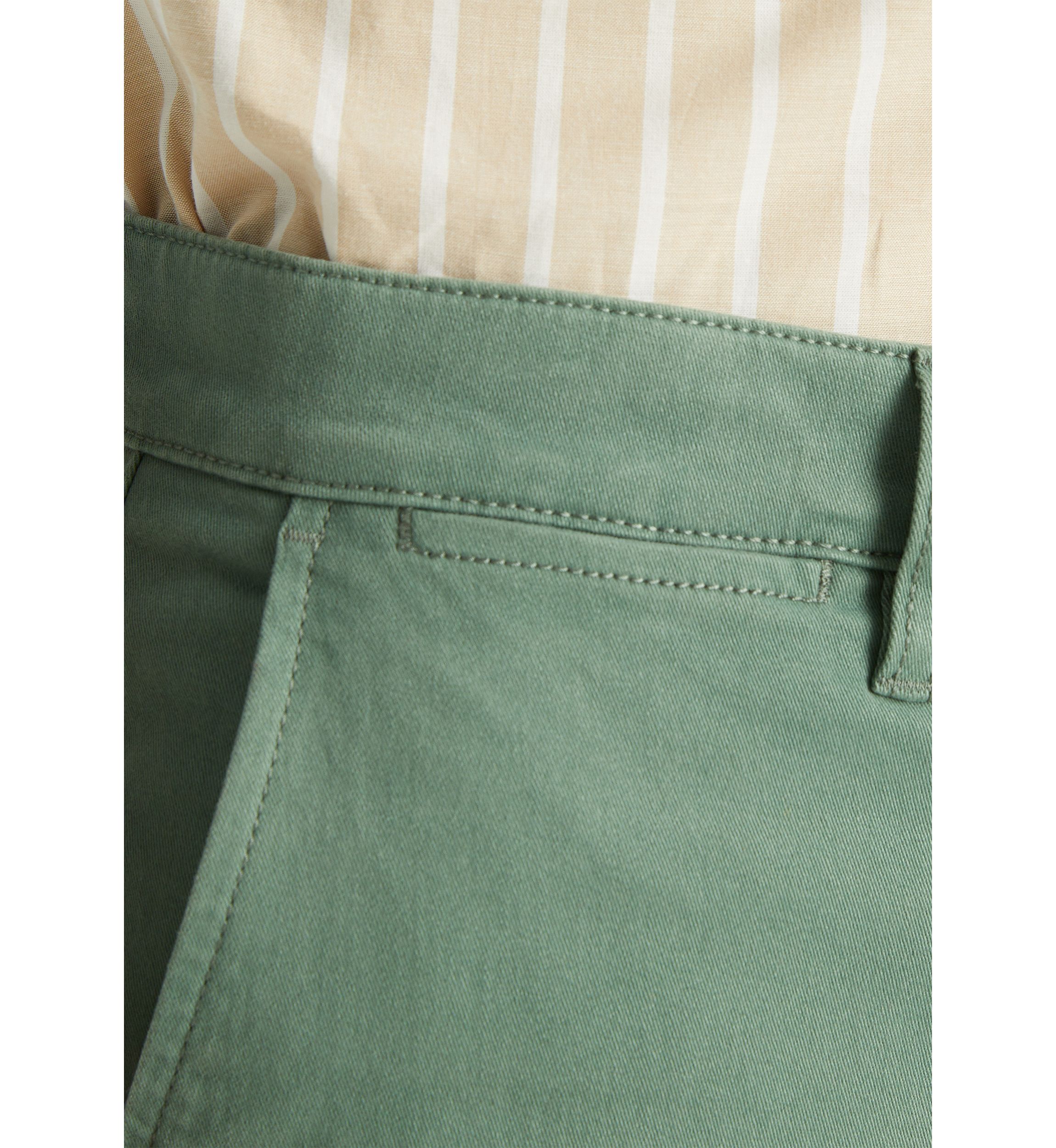 Classic Fit Deck Pants