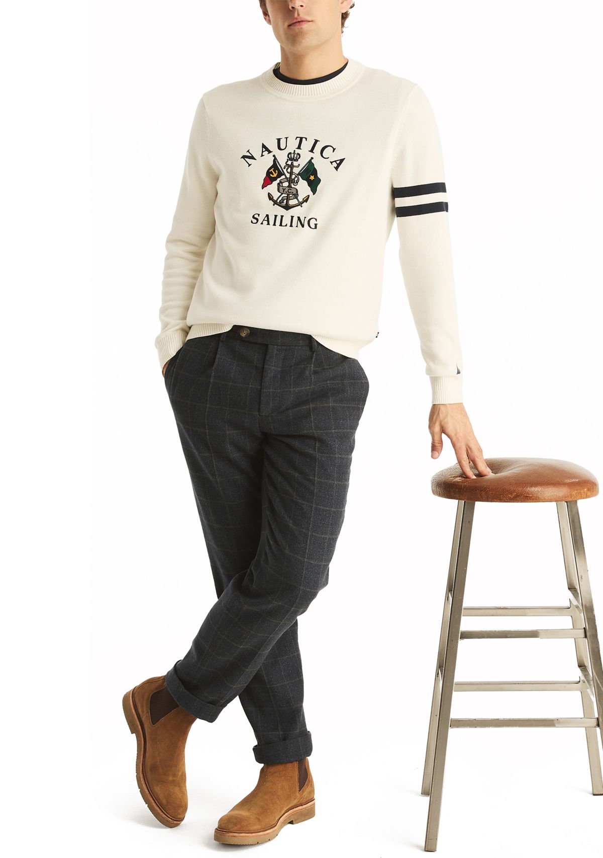 Embroidered Crew Neck Sweater 