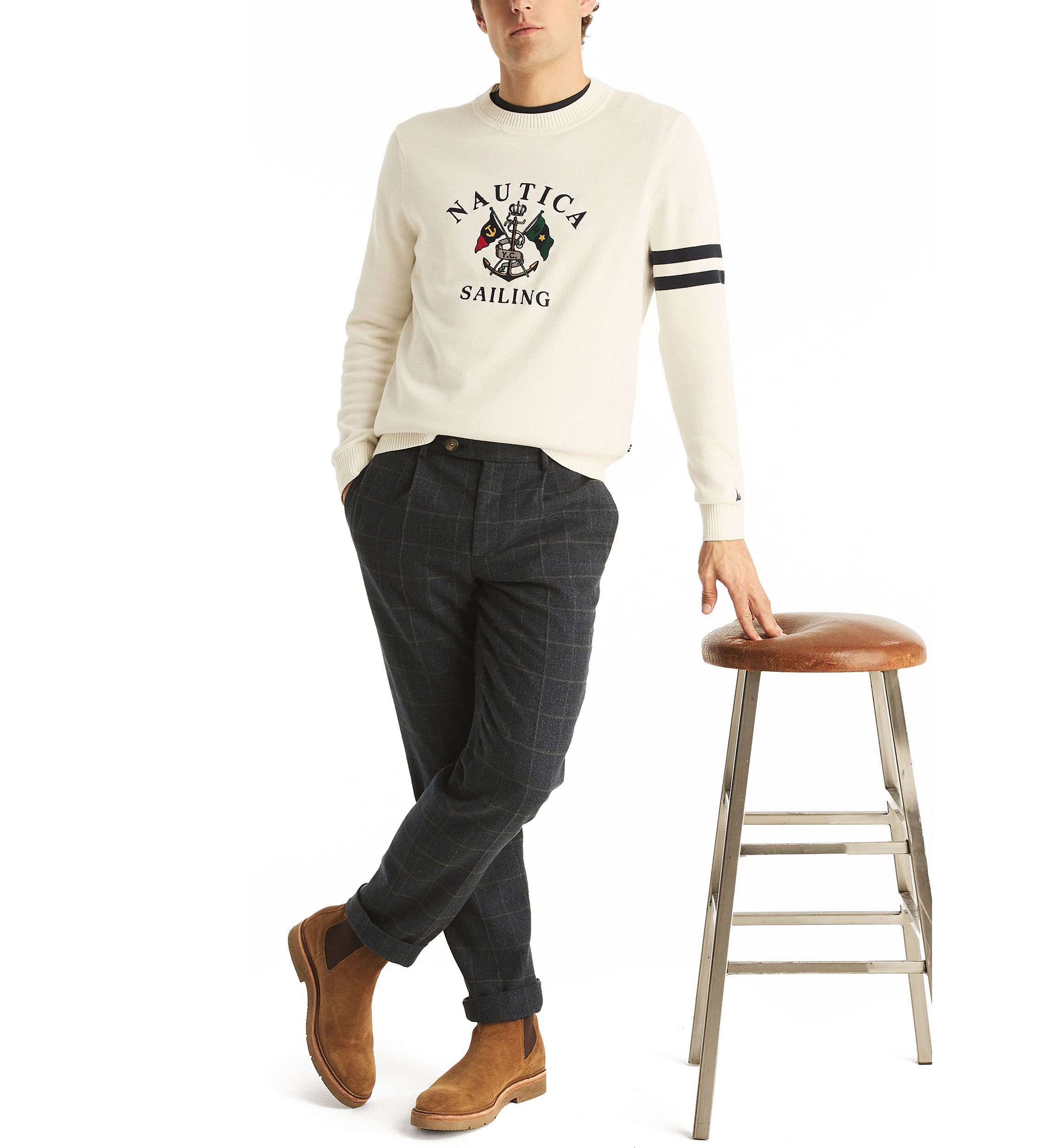 Embroidered Crew Neck Sweater 
