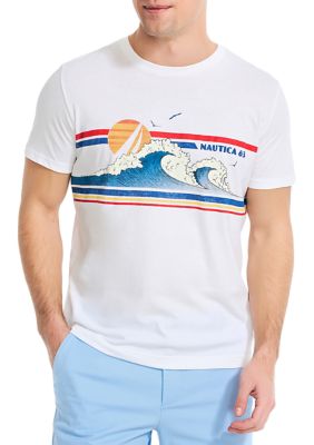 Sustainably Crafted Waves Graphic T-Shirt