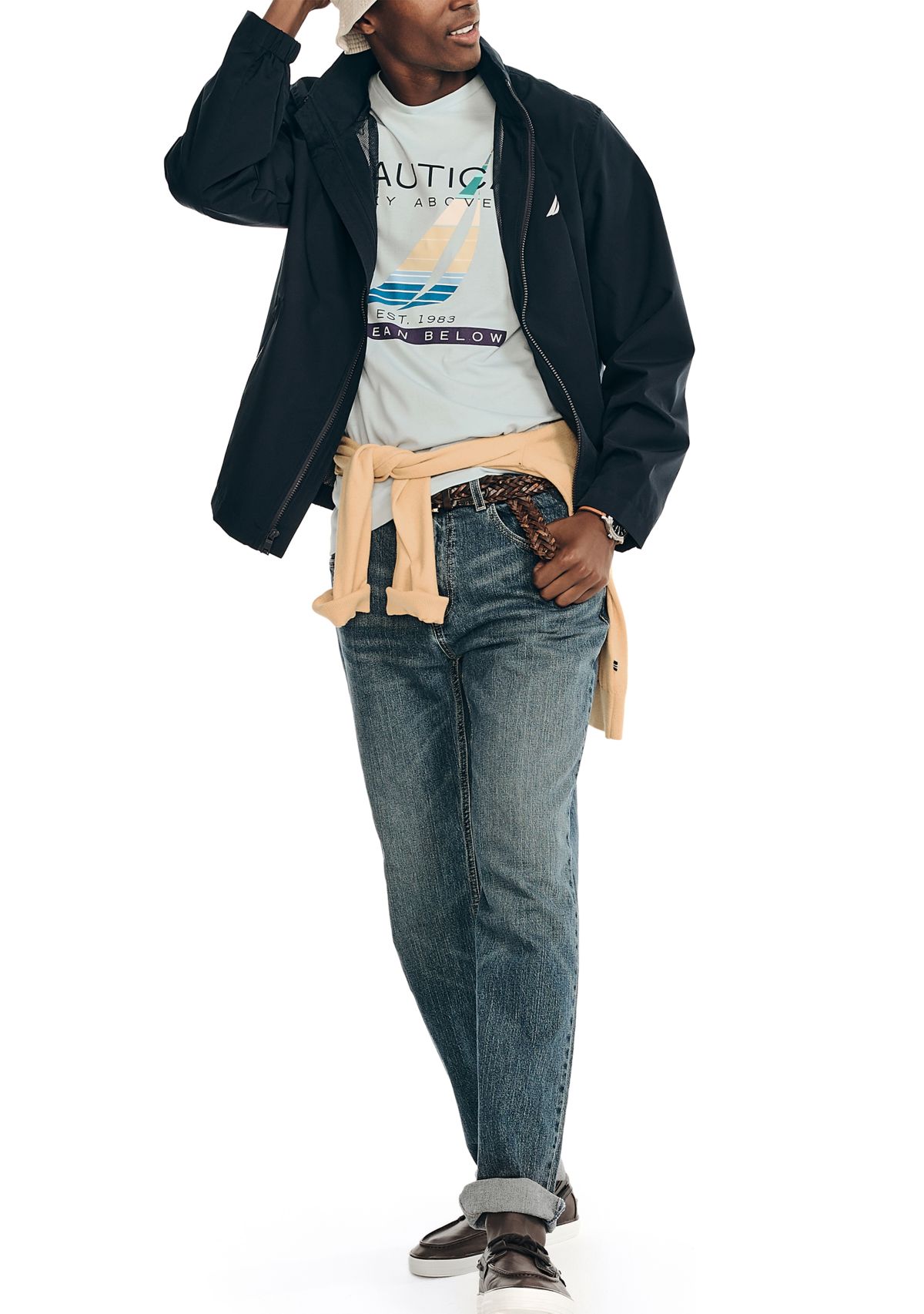 Sustainably Crafted Sky and Ocean Graphic T-Shirt