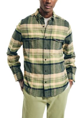 Nautica Men's Sustainably Crafted Plaid Flannel Shirt, Medium