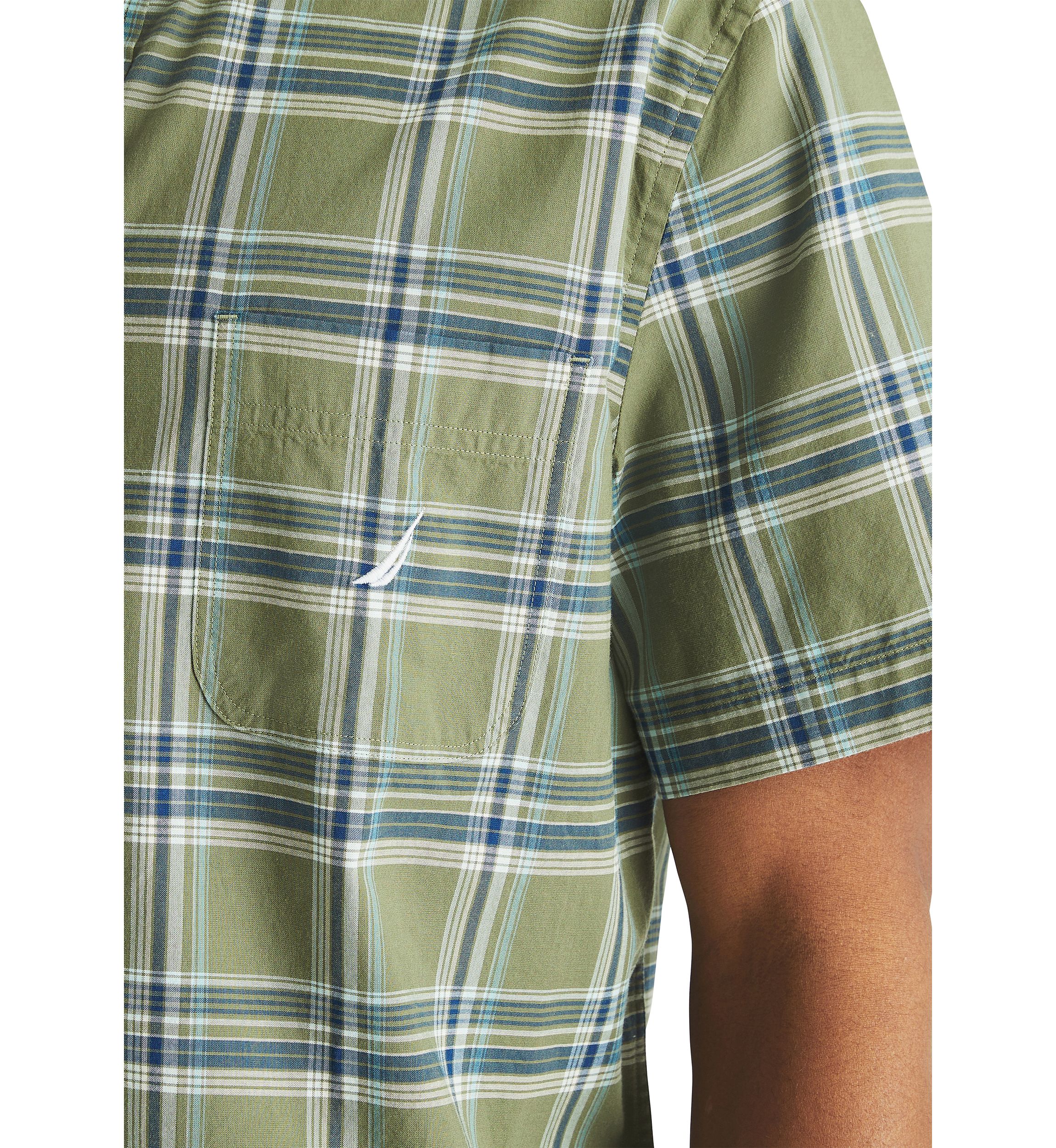 Plaid Short-Sleeve Shirt