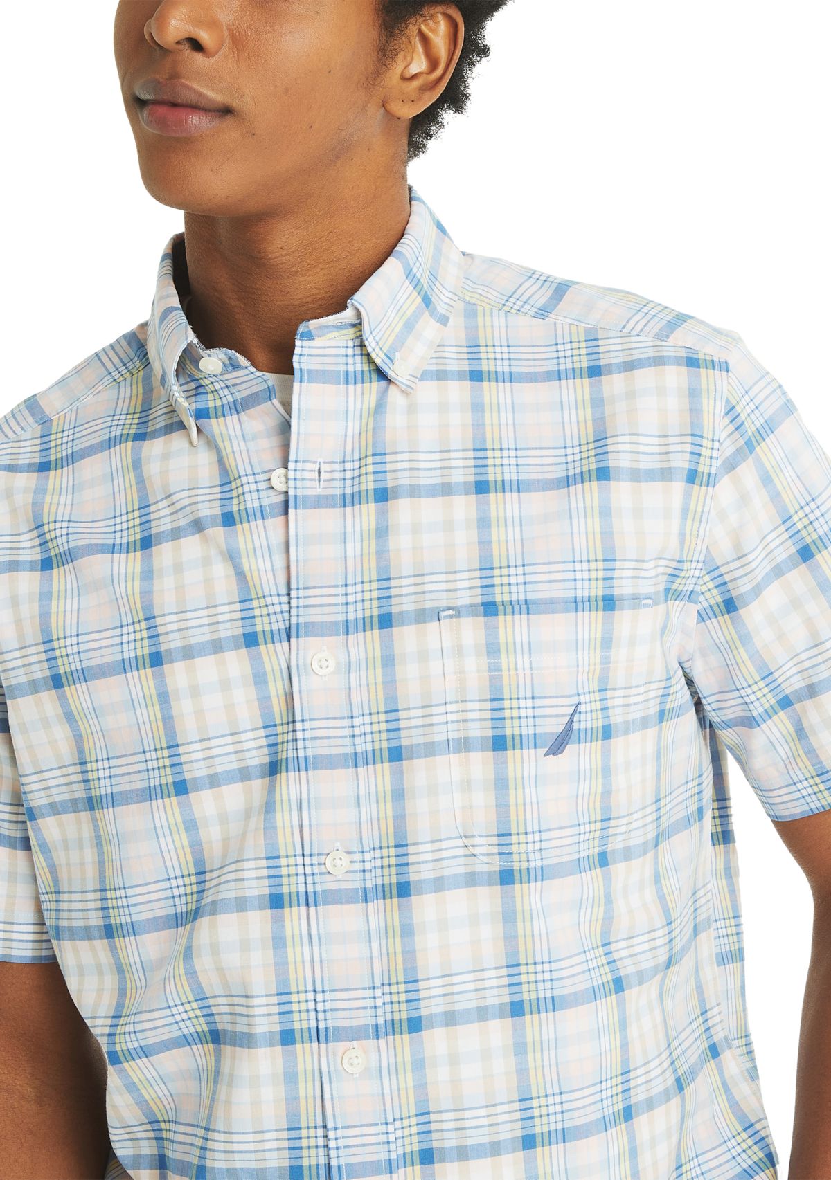 Mens Plaid Short-Sleeve Shirt