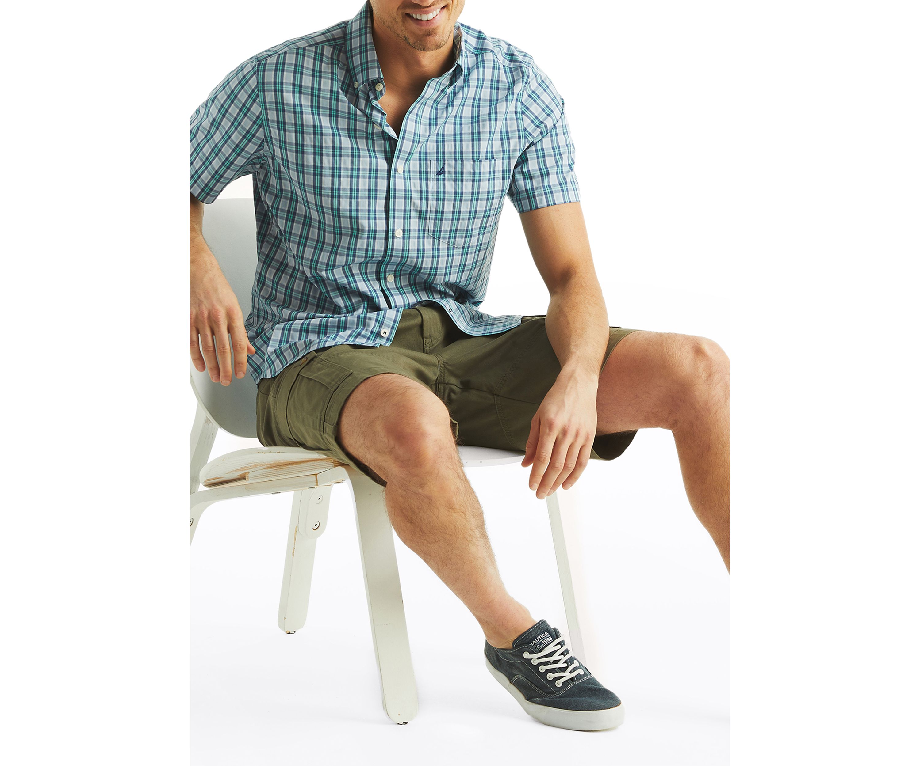 Mens Plaid Short-Sleeve Shirt