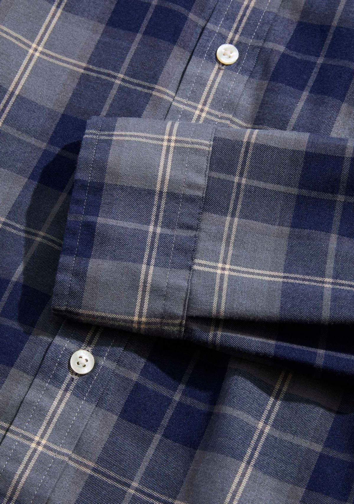 Mens Plaid On the Go Brushed Twill Shirt