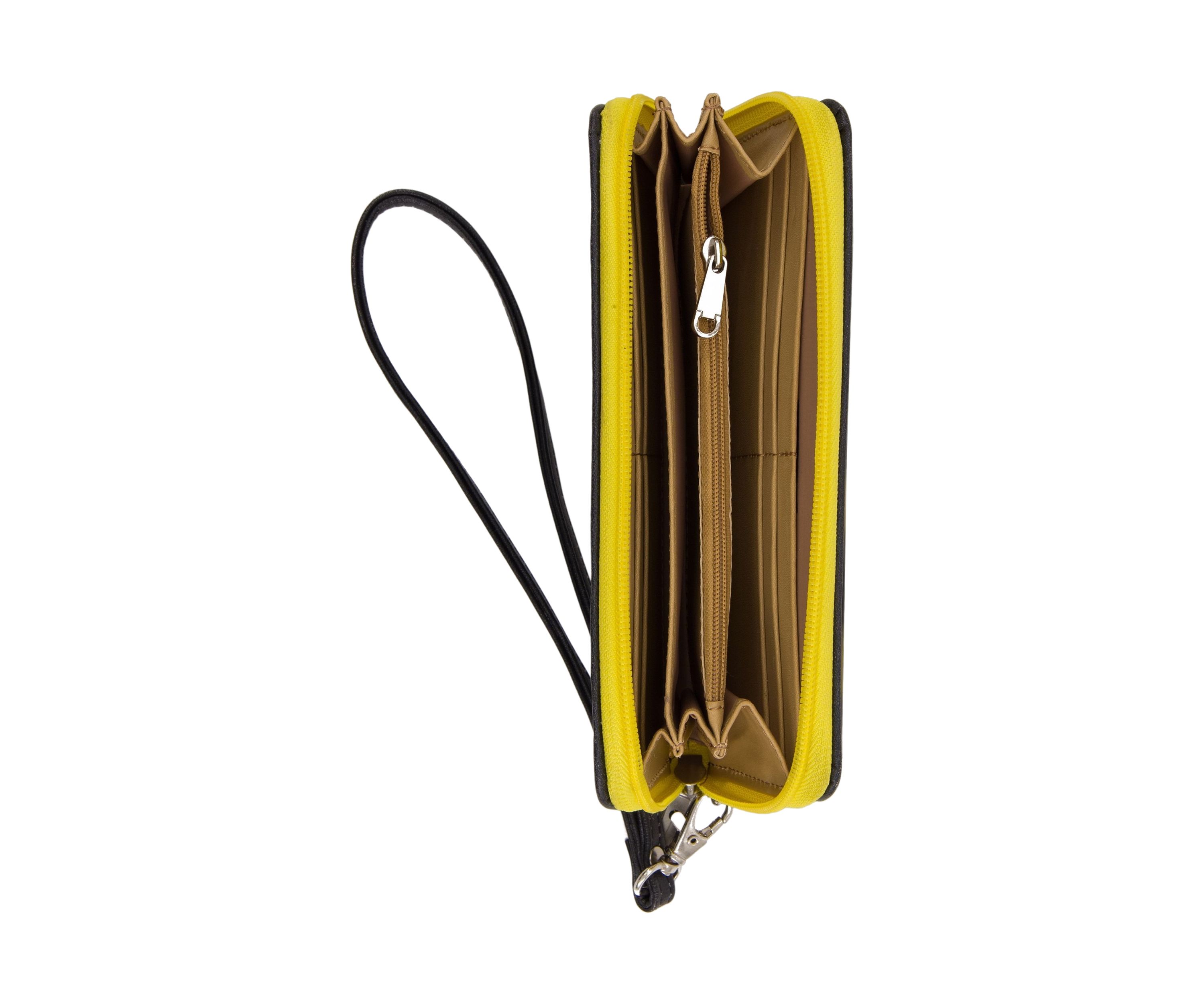 IOWA WRISTLET