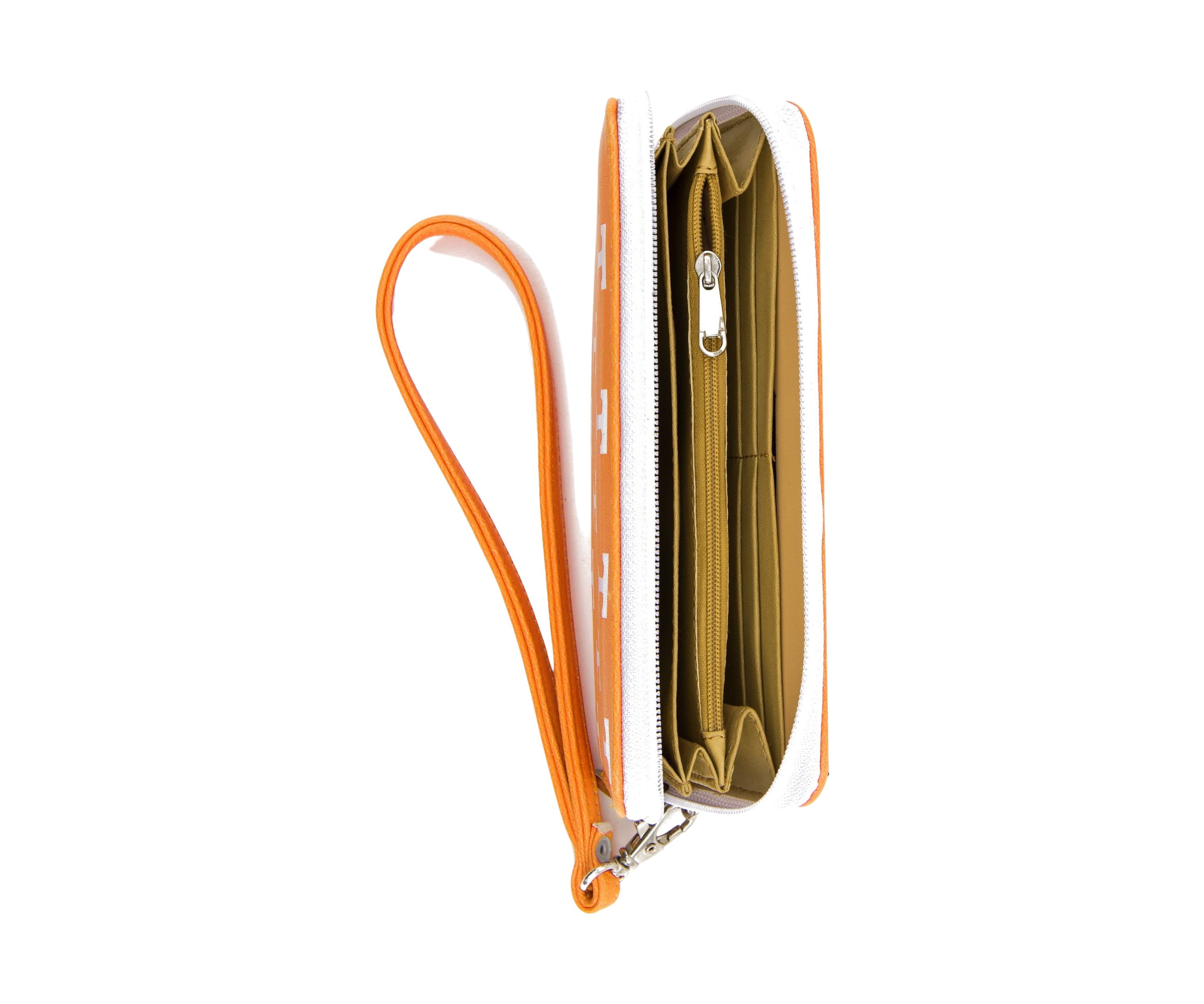 TENNESSEE WRISTLET