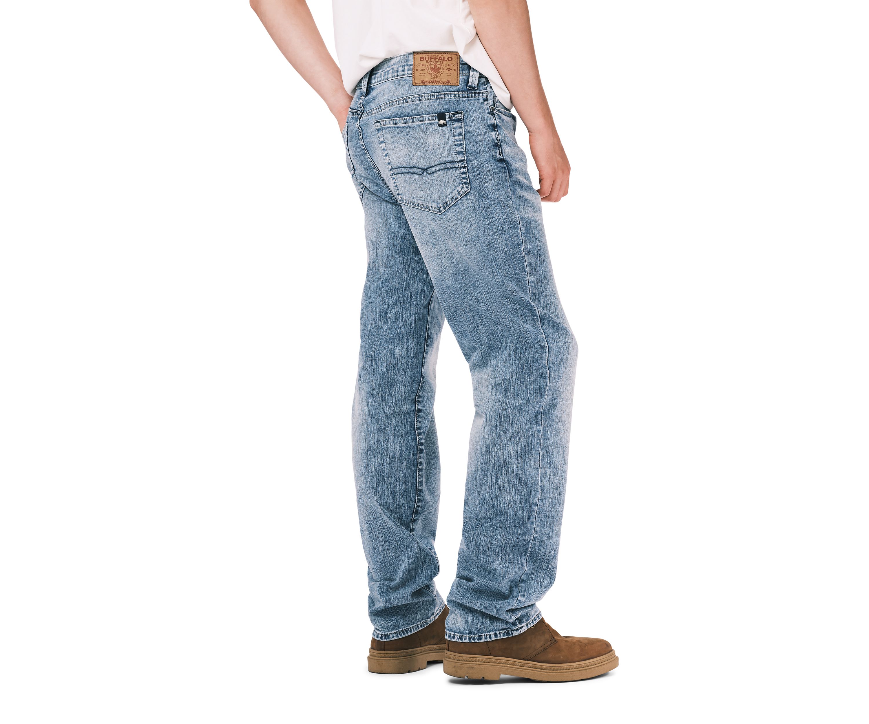 Relaxed Straight Driven Sandblasted Jeans
