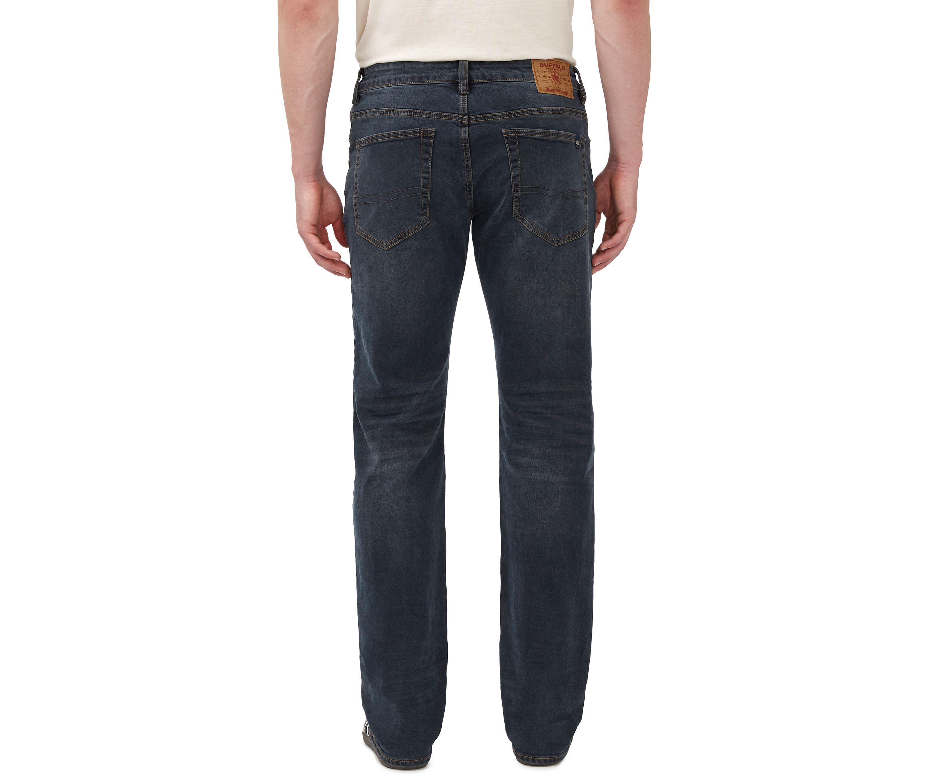 Relaxed Straight Jeans