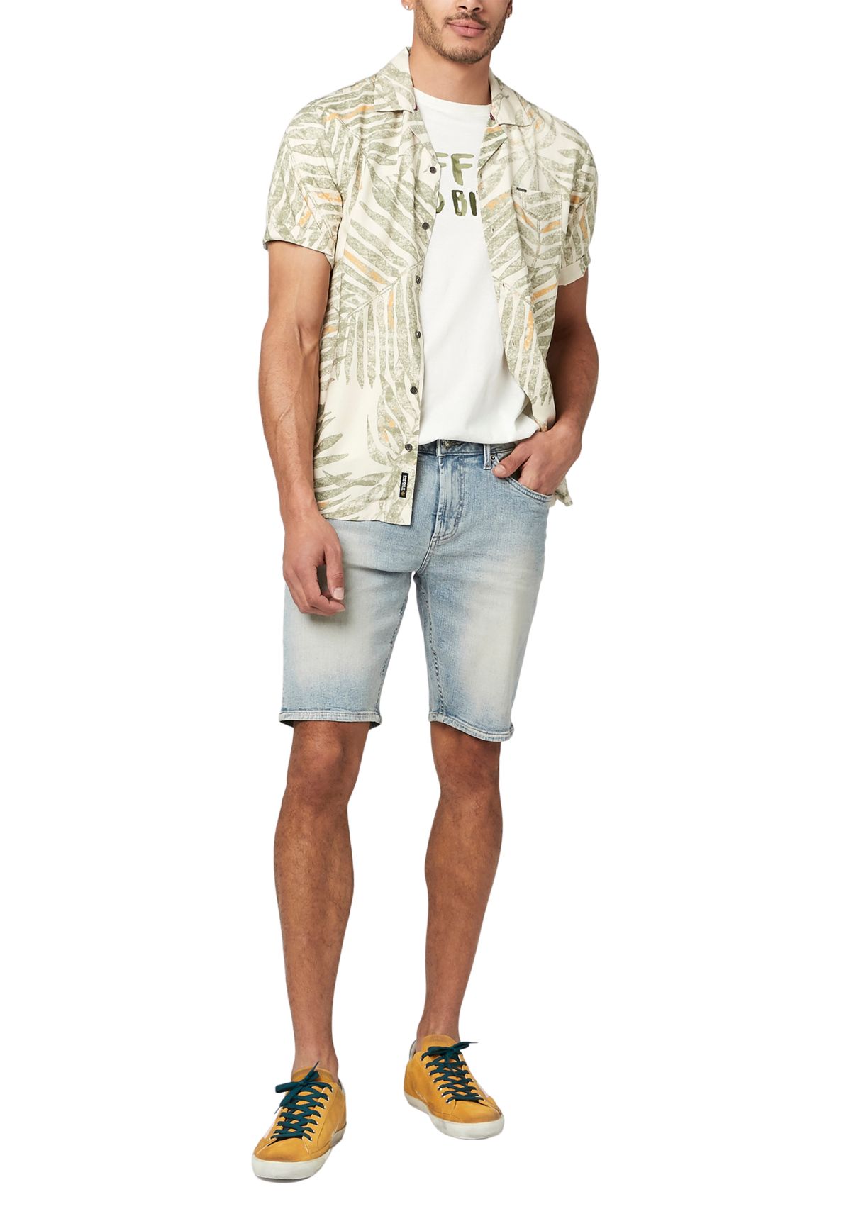 Mens Slim Parker Contrasted and Crinkled Shorts