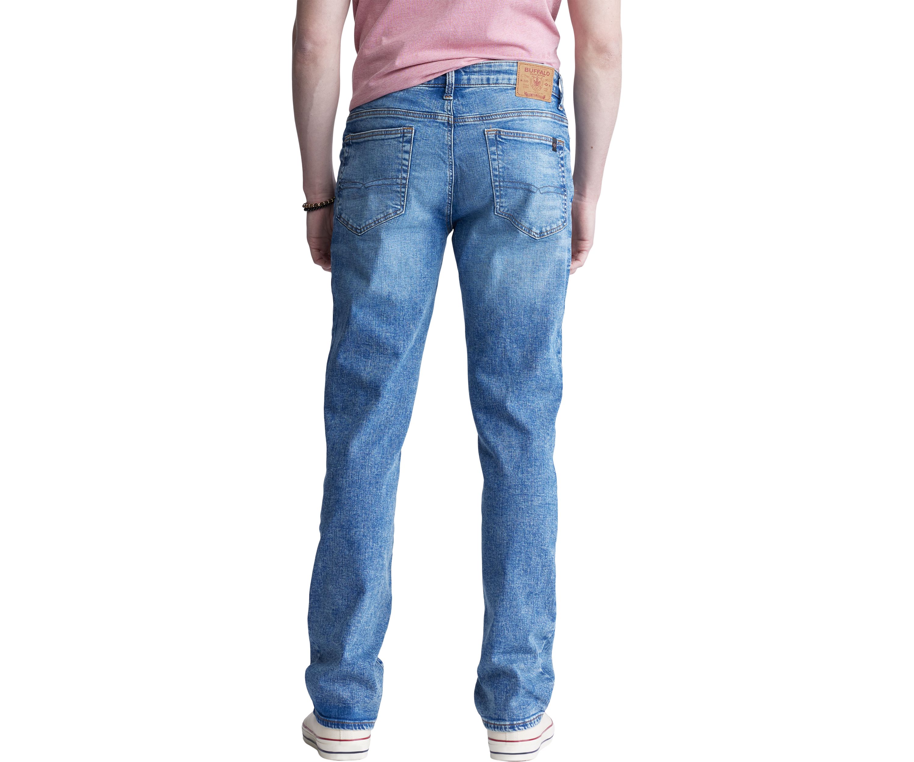 Mens Relaxed Driven Straight Jeans