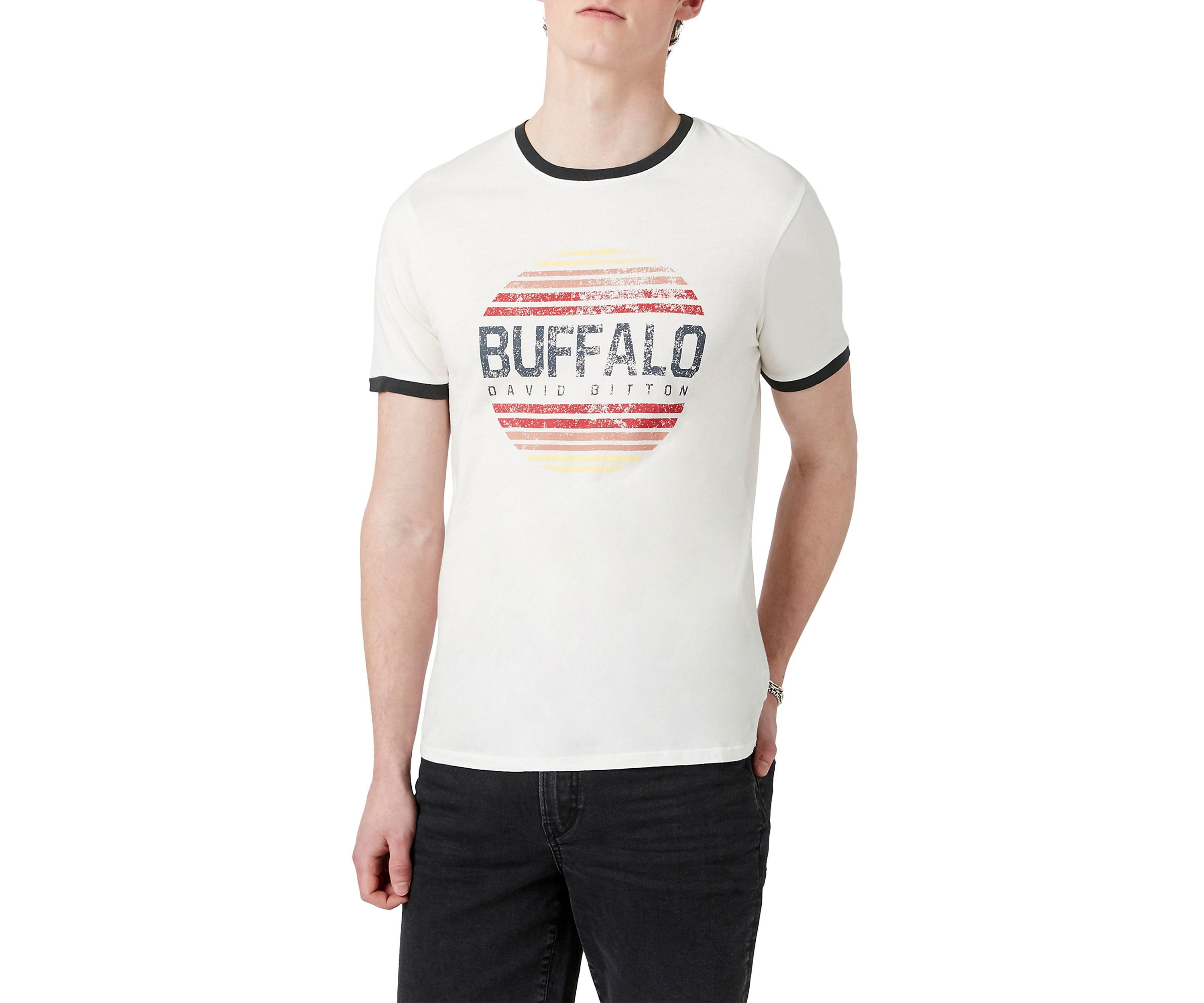 Circle Logo Graphic T-Shirt