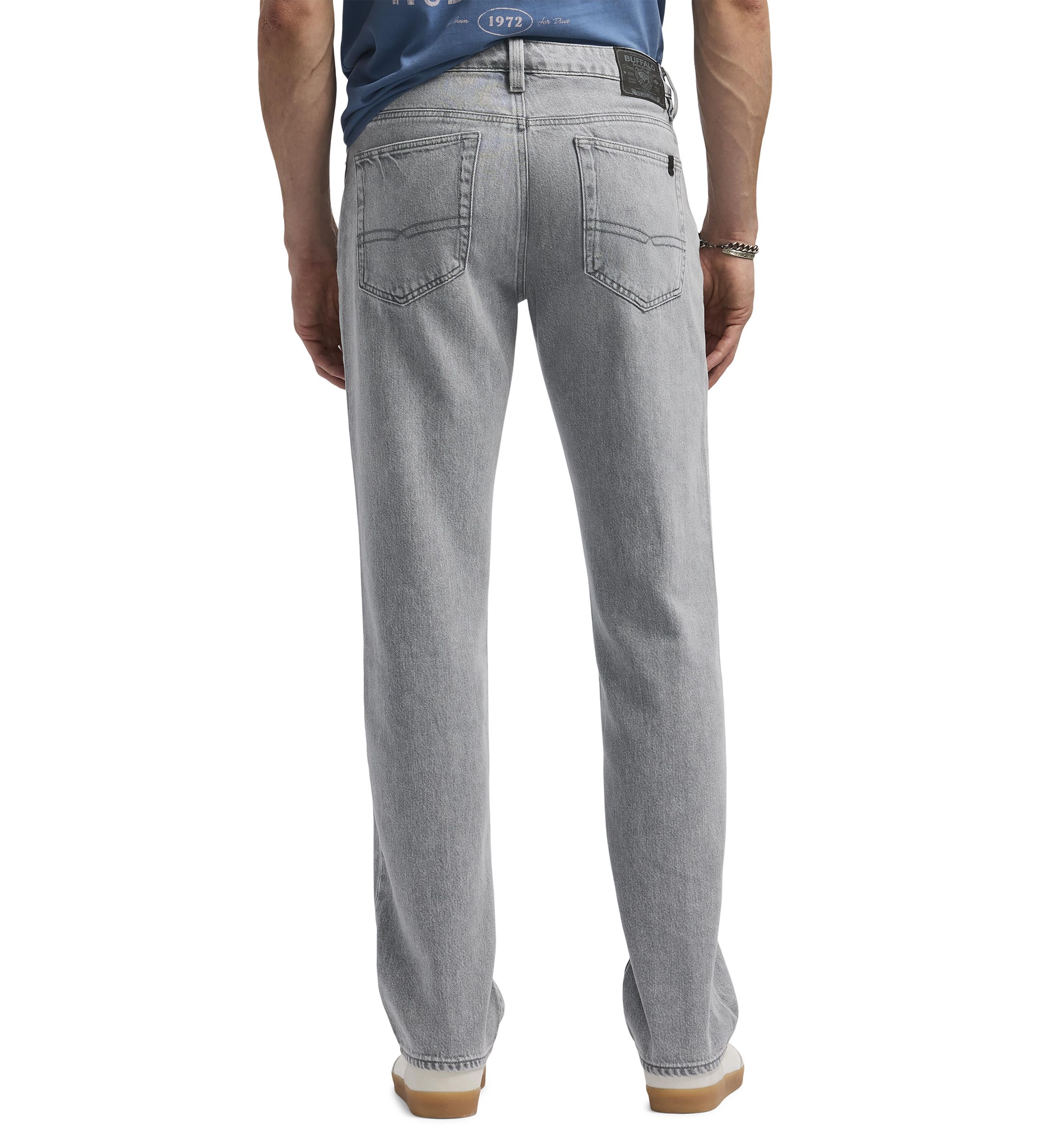 Mens Relaxed Straight Driven Jeans