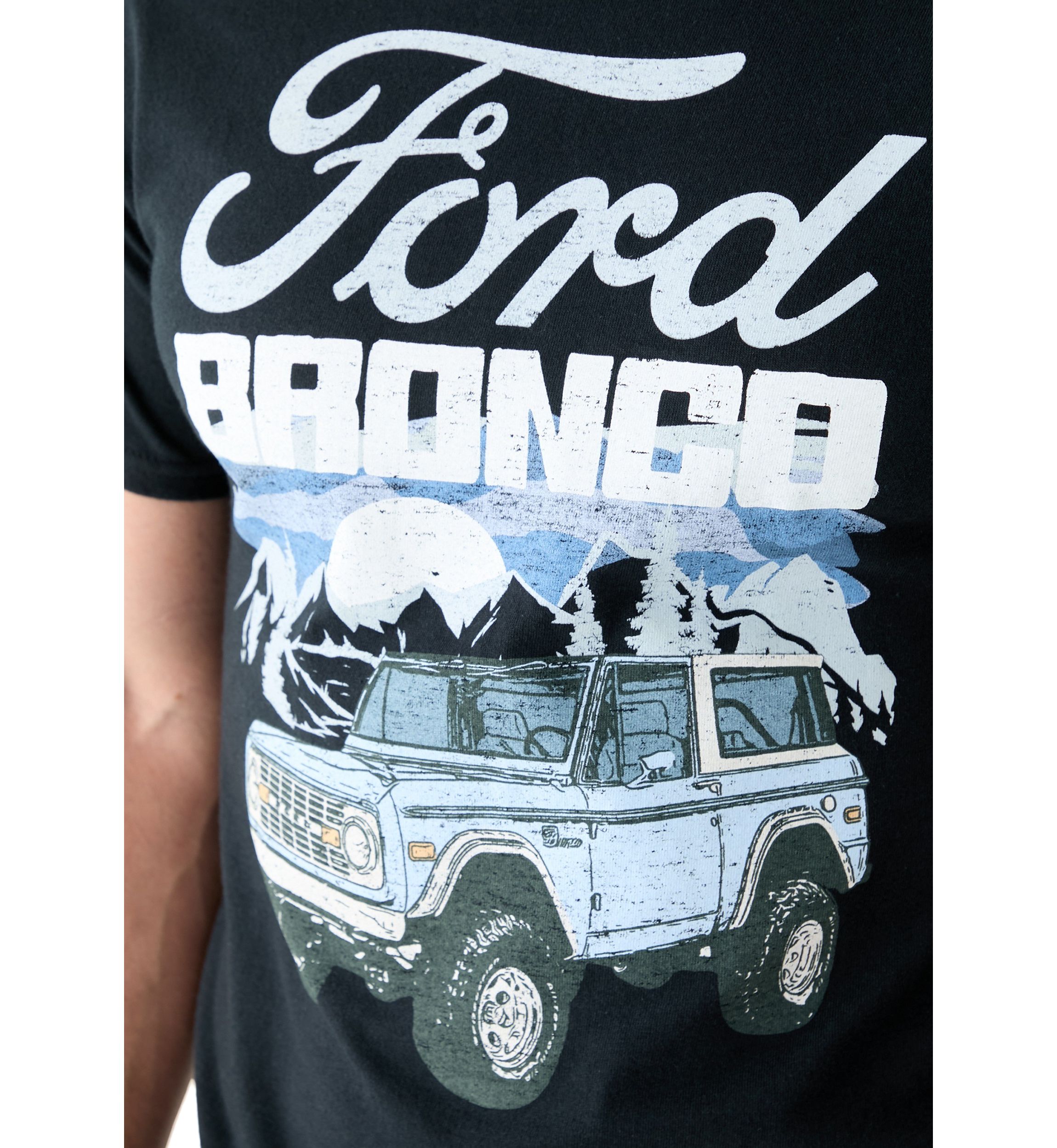 Bronco Mountain Graphic T-Shirt