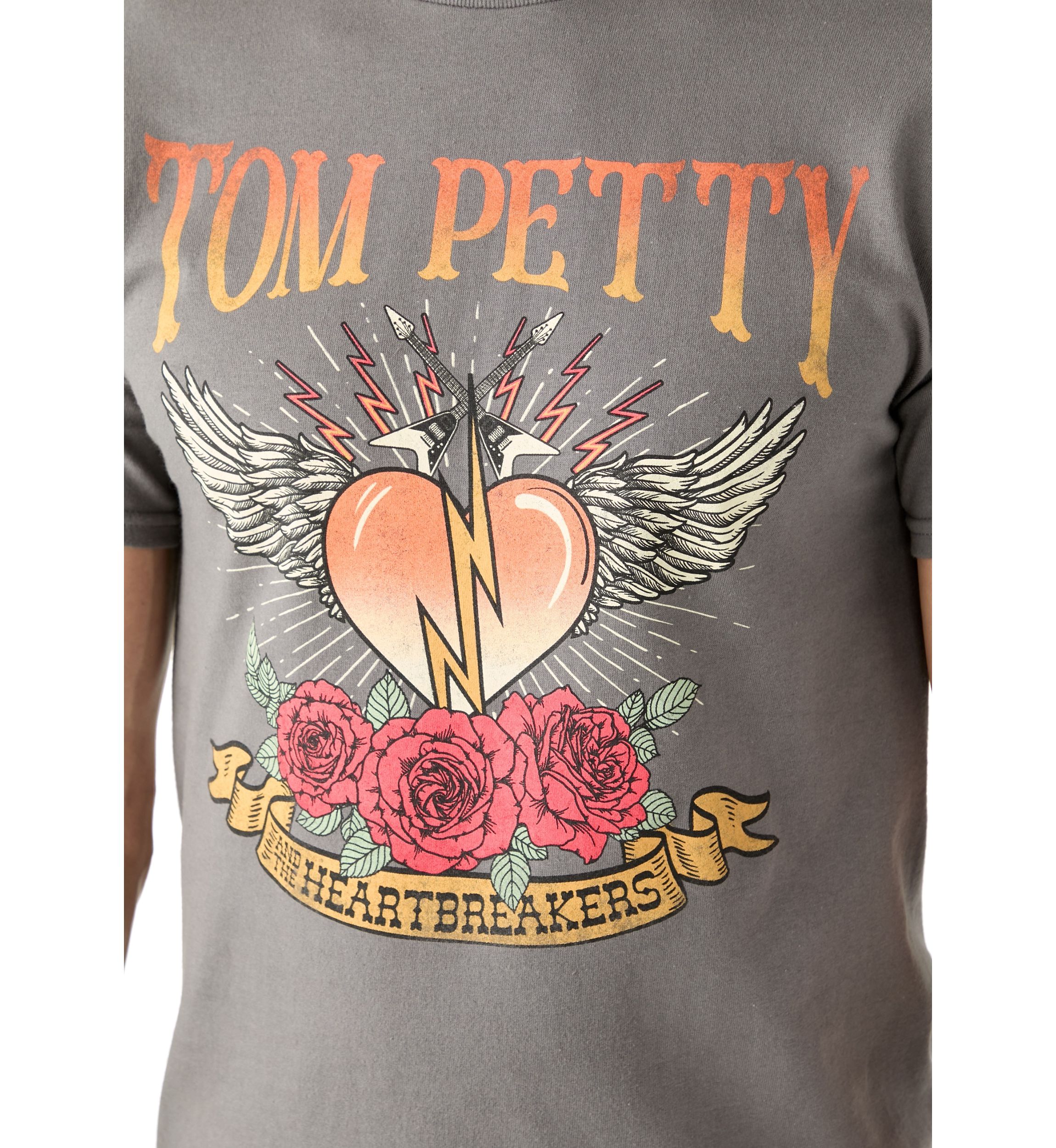 Petty Heart Short Sleeve Graphic T-Shirt