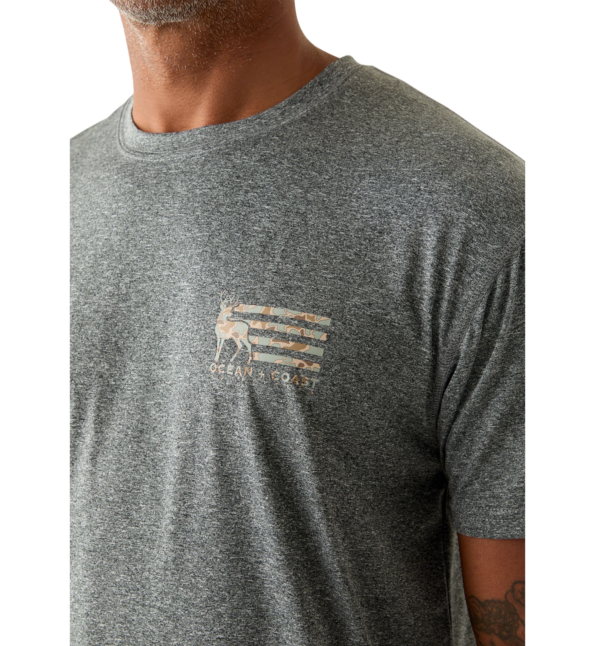 Short Sleeve Deer Camo Flag Graphic T-Shirt
