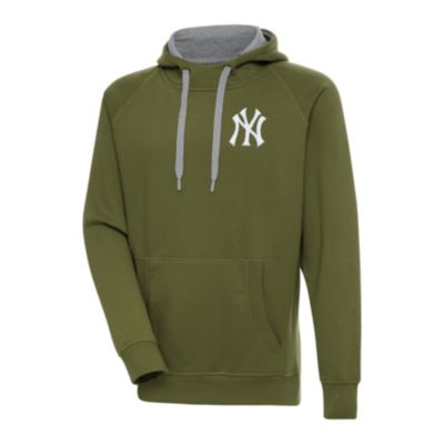 Antigua Men's MLB New York Yankees Victory Pullover Hoodie