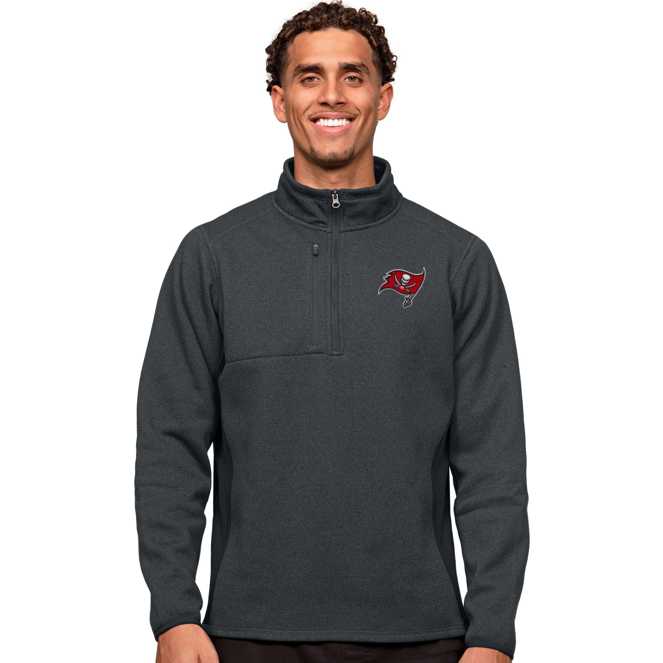 NFL Tampa Bay Buccaneers Mens Course Pullover