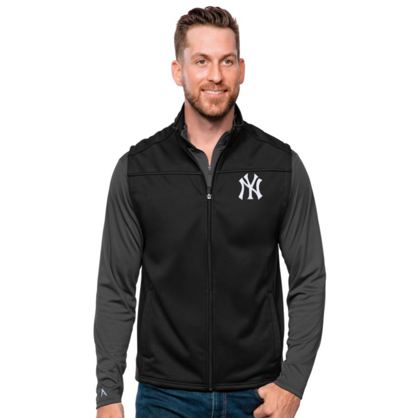MLB New York Yankees Mens Links Golf Vest
