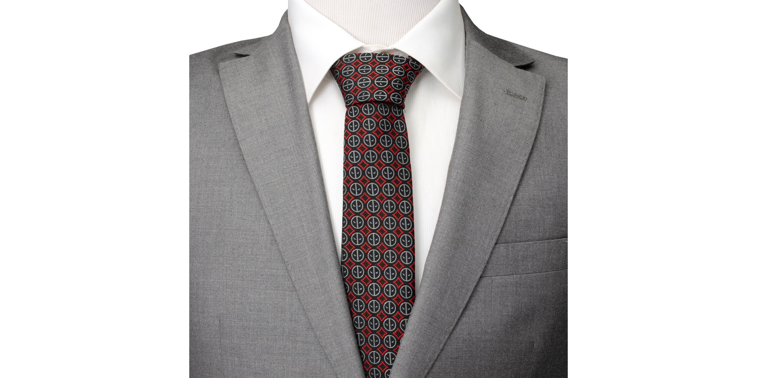 Deadpool Black Tie