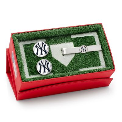 MLB Yankees Pinstripe Cufflink and Tie Bar Gift Set