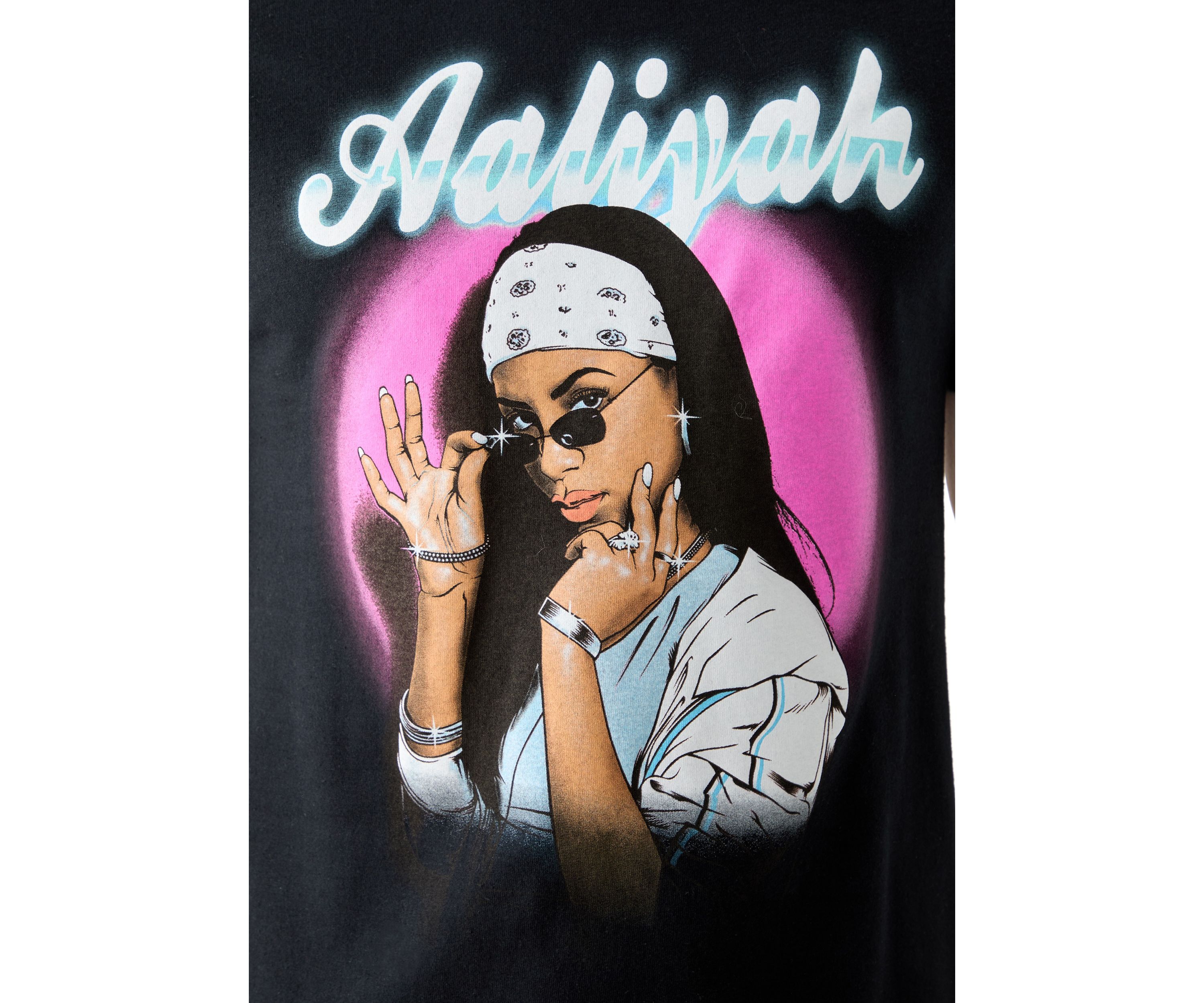 Mens Aaliyah Glasses Graphic T-Shirt