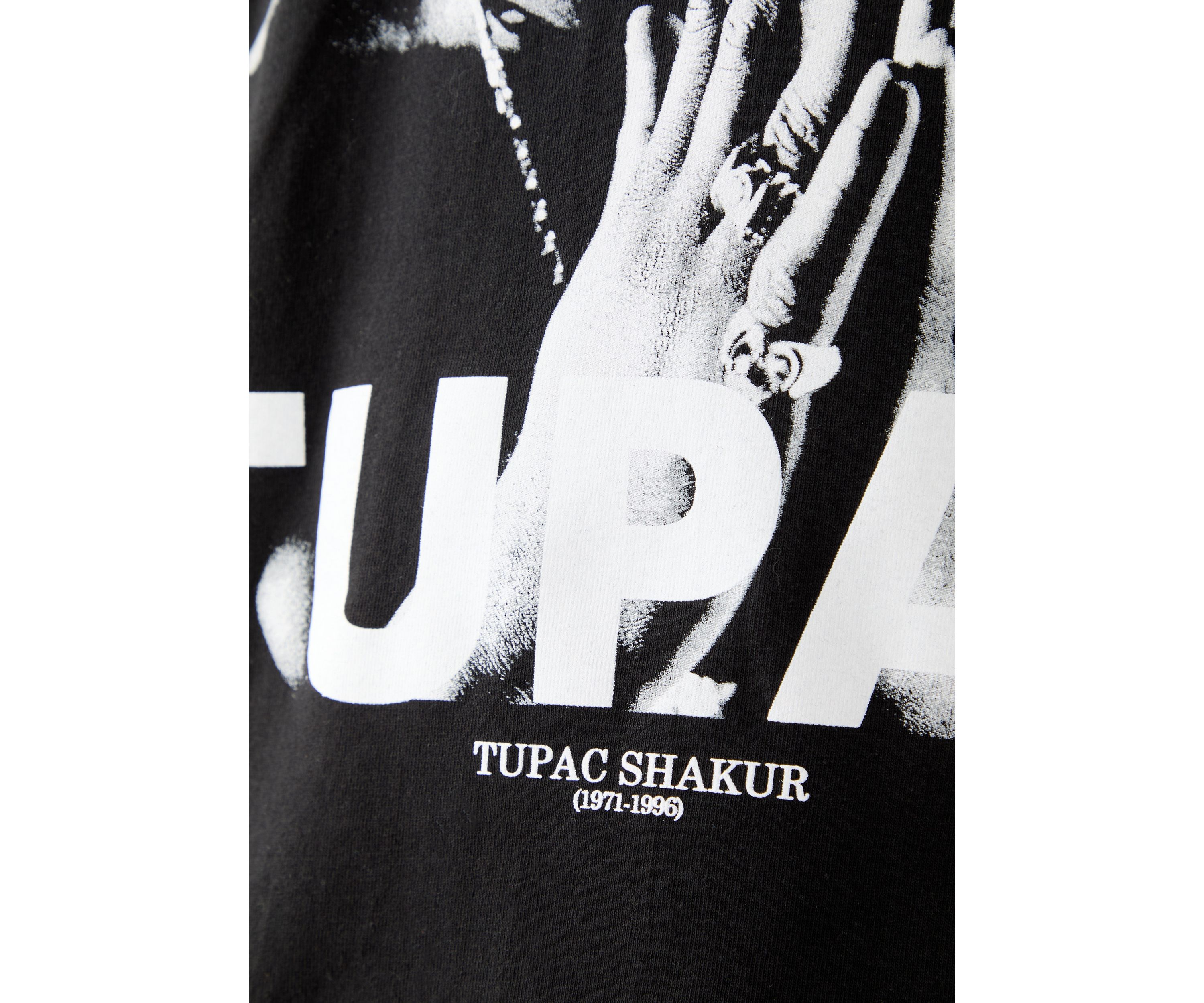 Mens Tupac Praying Graphic T-Shirt