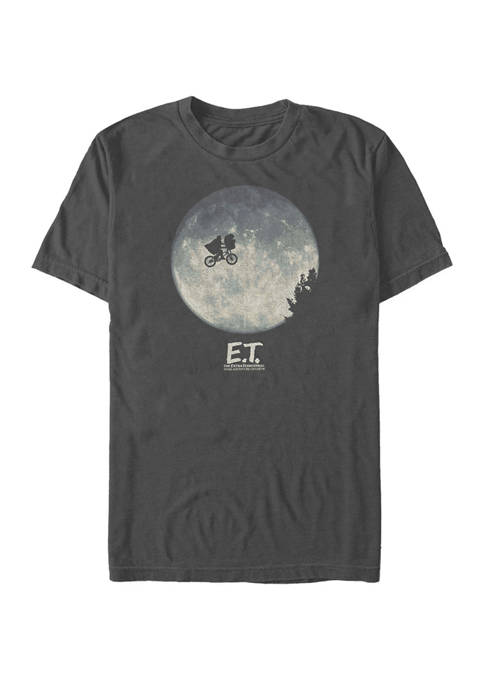 E.T. the Extra-Terrestrial Peeking Through the Hearts Short