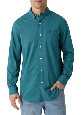 Painted Desert® Long Sleeve Button Down Lightweight Solid Twill Shirt in Red