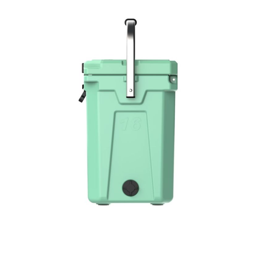 16 Quart Premium Cooler With Cutting Board