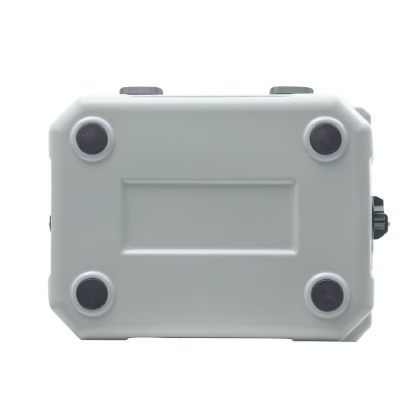 12 quart Premium Cooler With Aluminum Handle